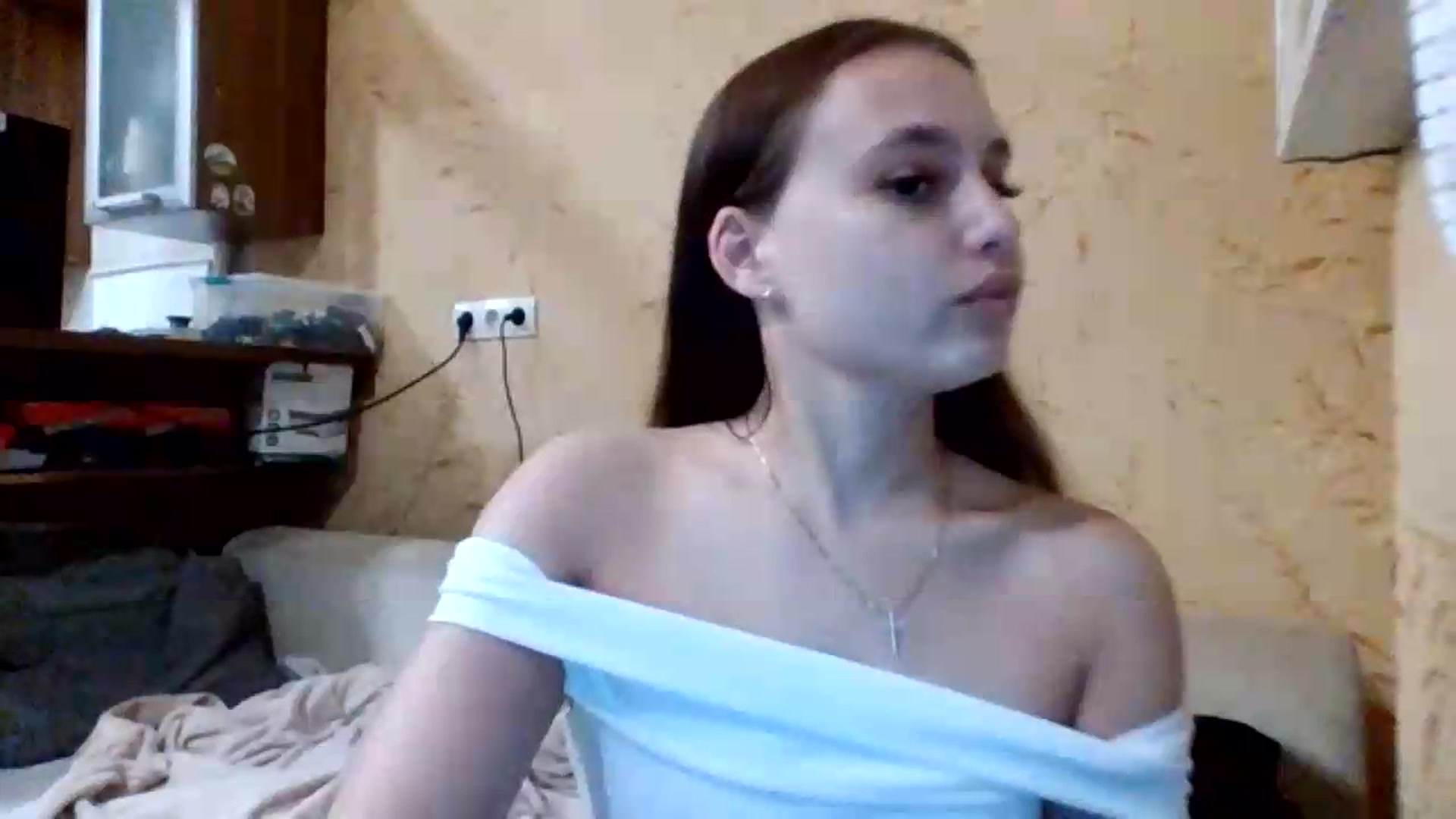 Gallery image thumbnail from irynasweetx's myfreecams stream on, 06/07/2026, 23:32 image 17 of 20