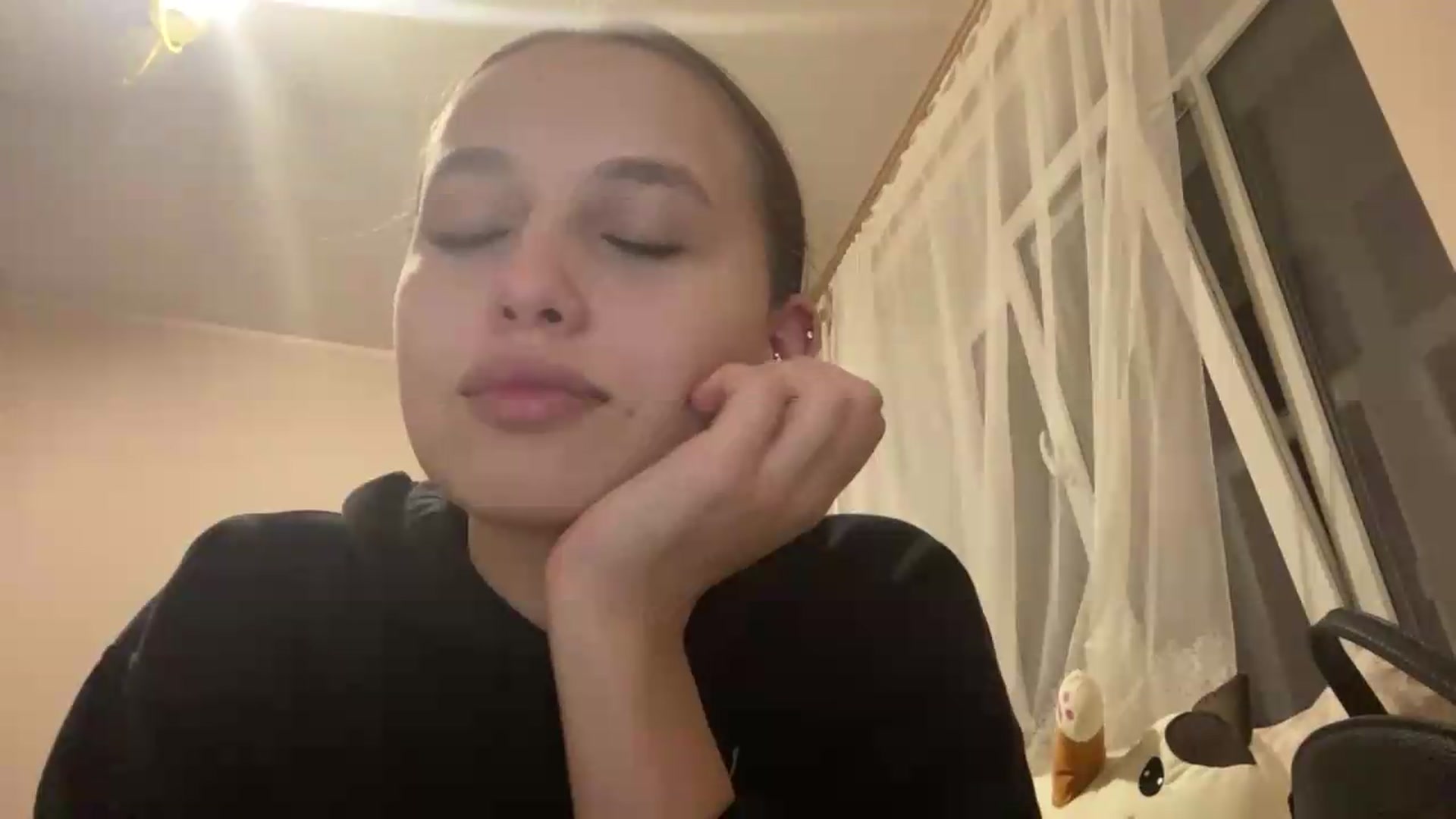 Gallery image thumbnail from irynasweetx's myfreecams stream on, 06/16/2026, 19:54 image 19 of 20