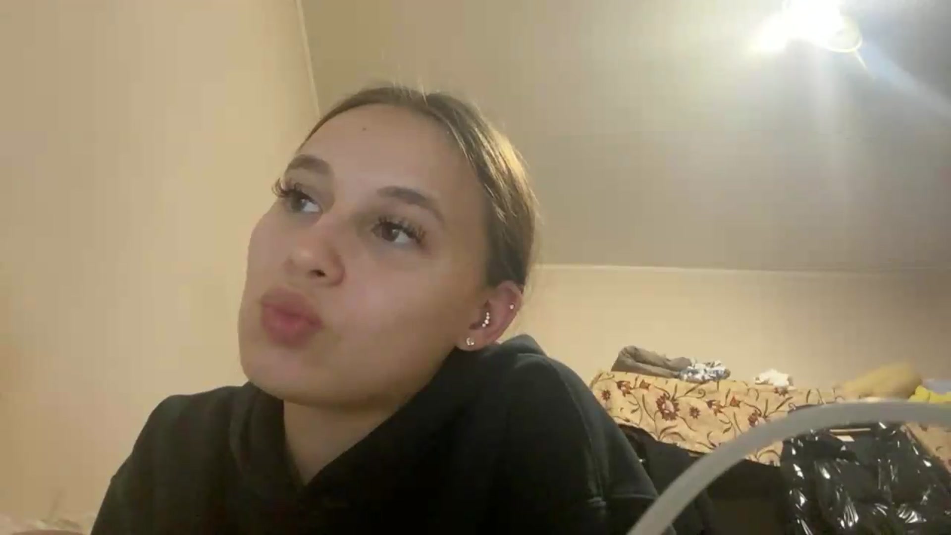Gallery image thumbnail from irynasweetx's myfreecams stream on, 06/19/2026, 22:58 image 15 of 20