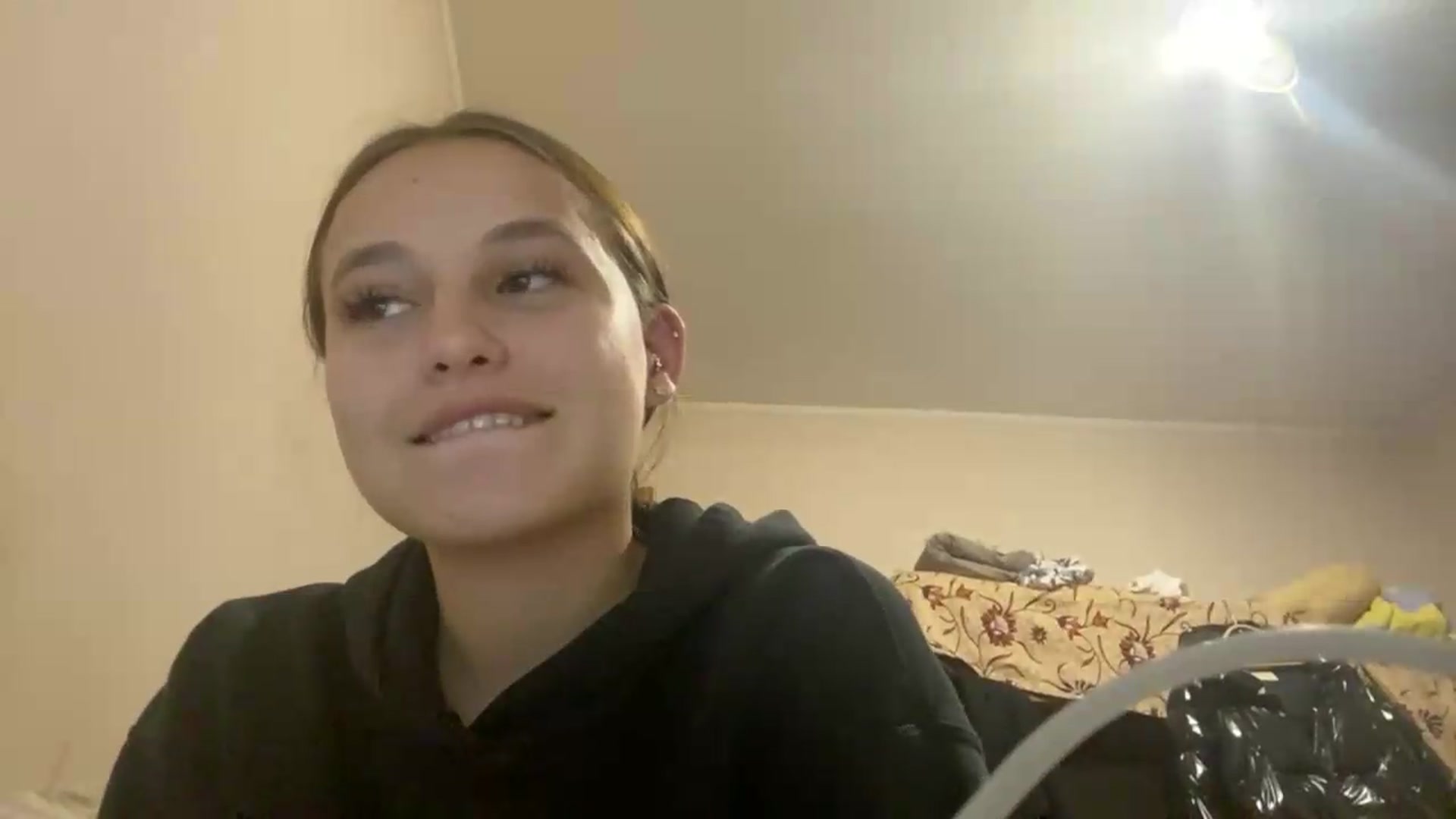 Gallery image thumbnail from irynasweetx's myfreecams stream on, 06/19/2026, 22:58 image 12 of 20