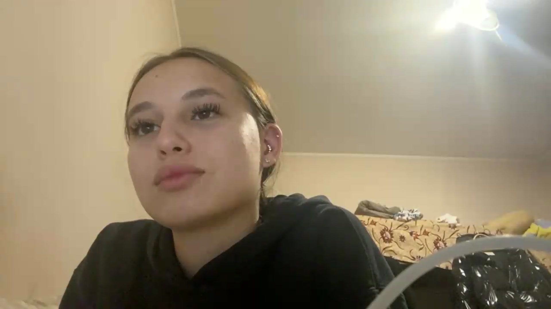 Gallery image thumbnail from irynasweetx's myfreecams stream on, 06/19/2026, 22:58 image 19 of 20