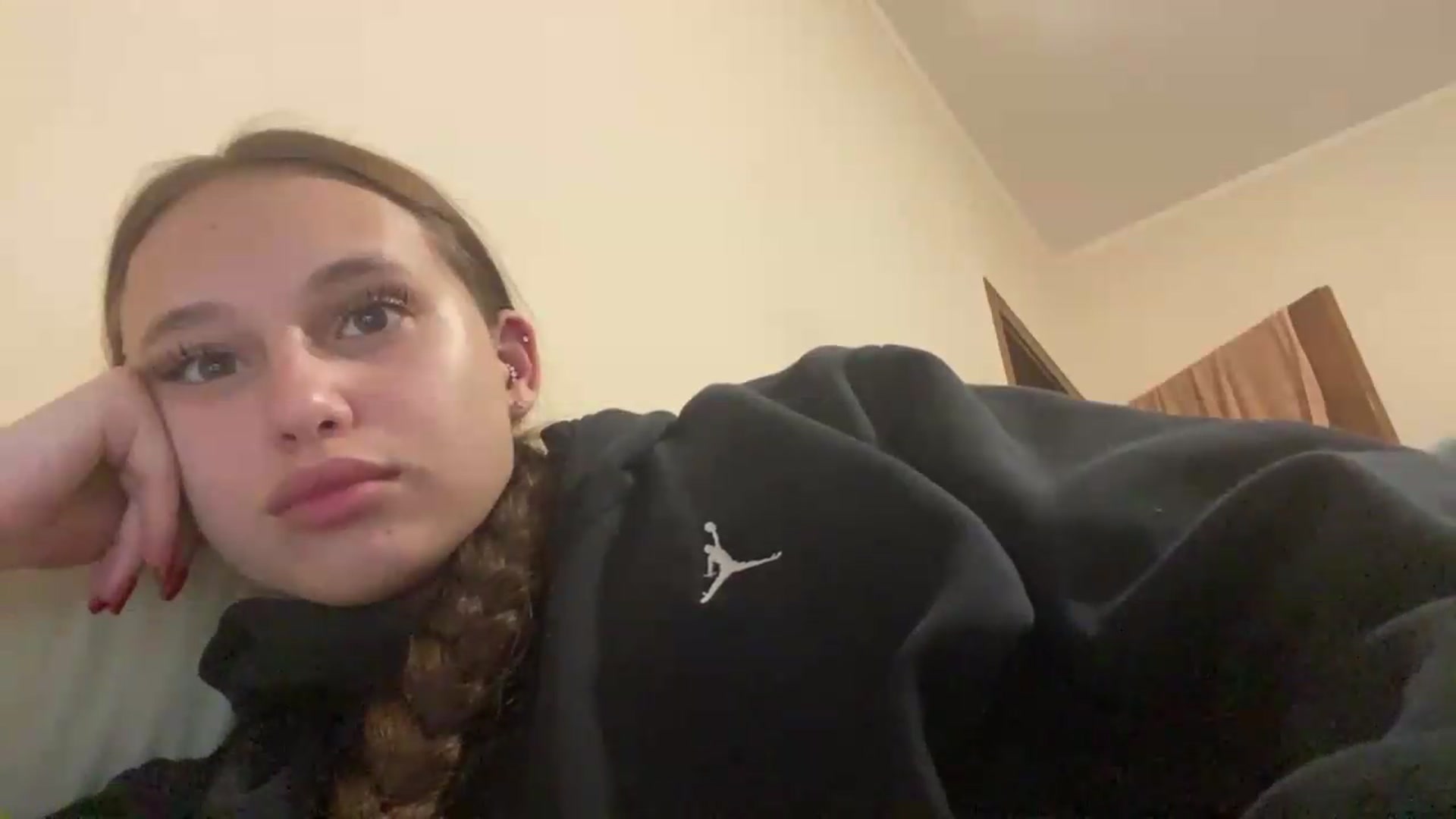 Gallery image thumbnail from irynasweetx's myfreecams stream on, 06/21/2026, 20:37 image 2 of 20