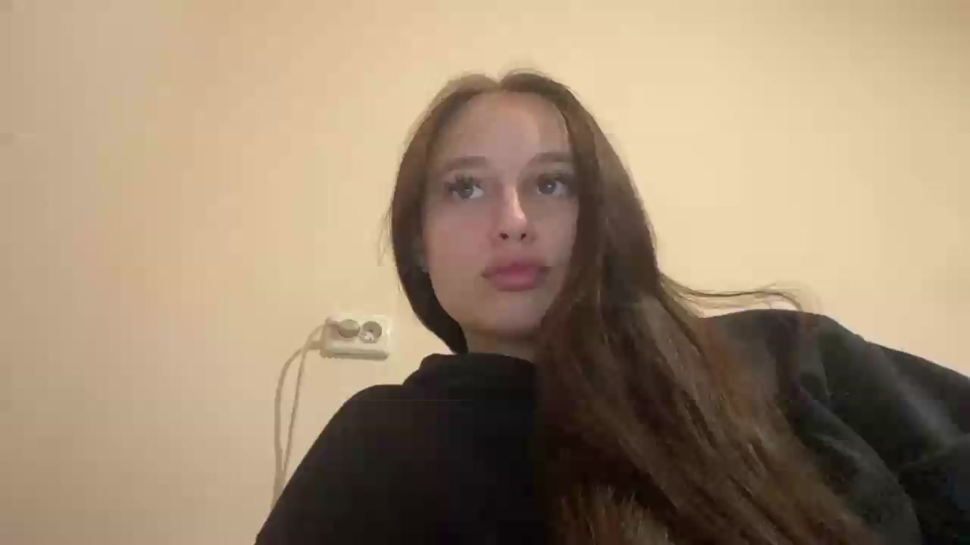 Gallery image thumbnail from irynasweetx's myfreecams stream on, 06/22/2026, 20:52 image 2 of 20