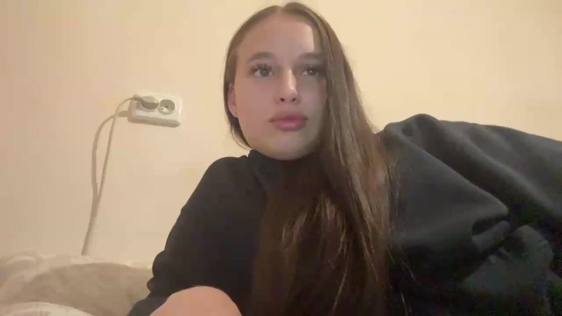 Gallery image thumbnail from irynasweetx's myfreecams stream on, 06/22/2026, 20:52 image 19 of 20