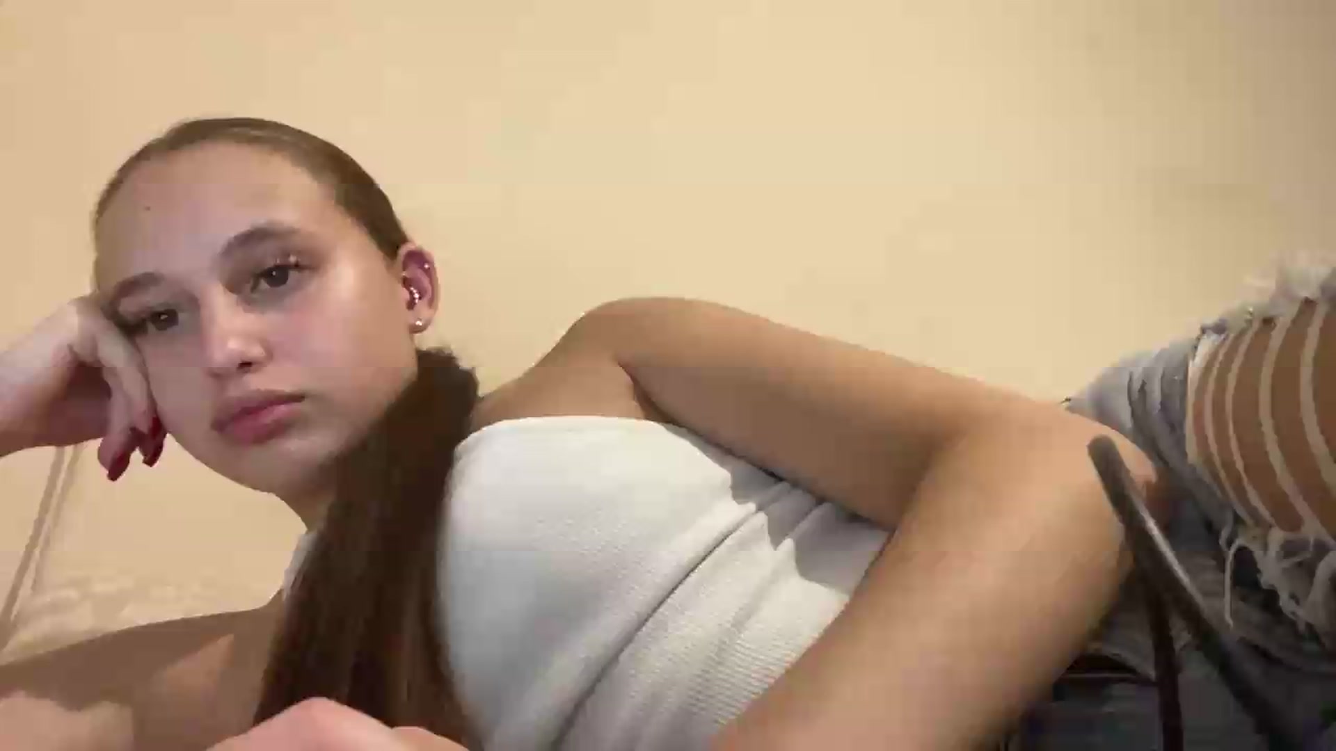 Gallery image thumbnail from irynasweetx's myfreecams stream on, 06/24/2026, 21:44 image 1 of 20