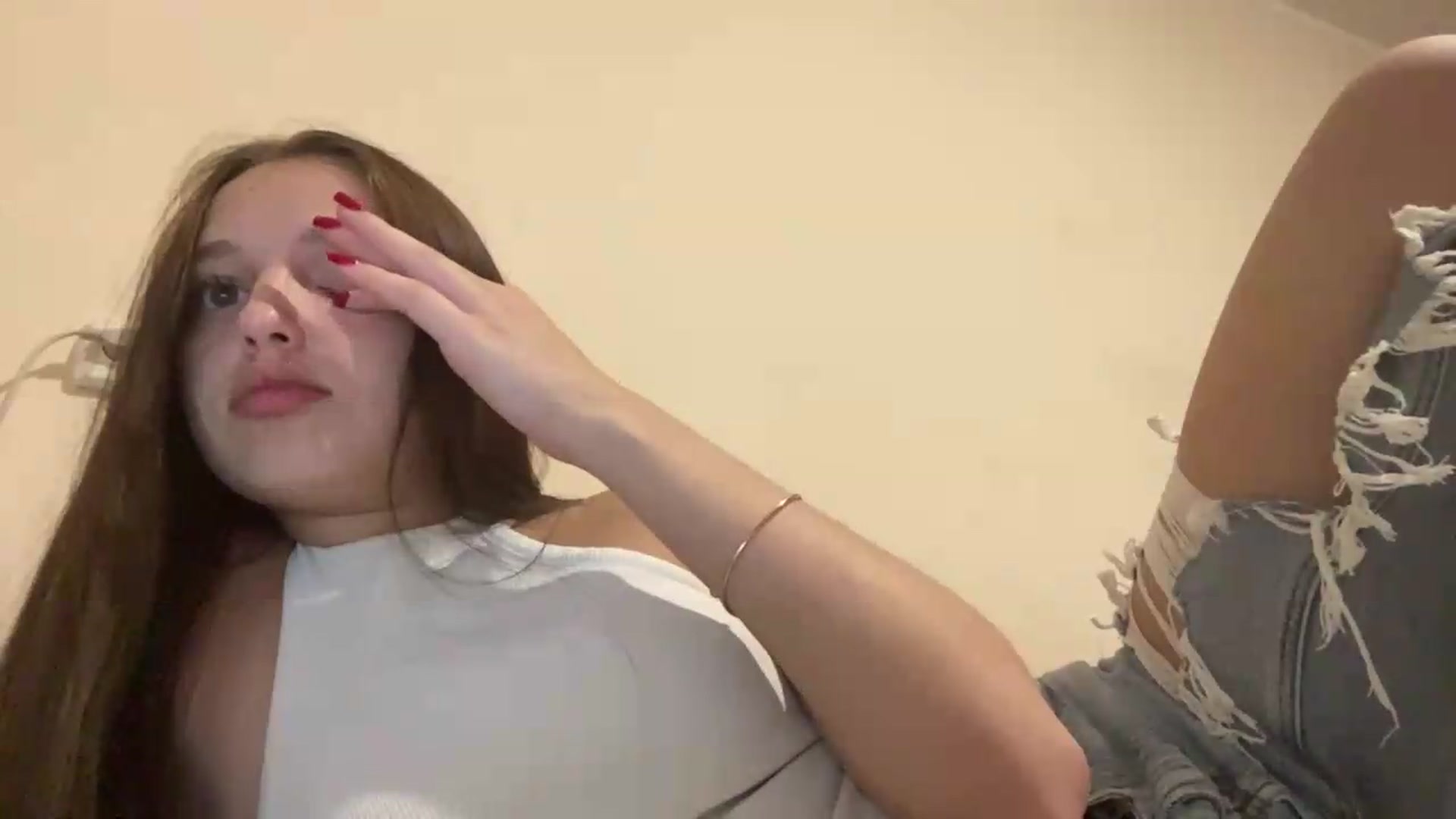 Gallery image thumbnail from irynasweetx's myfreecams stream on, 06/24/2026, 22:23 image 19 of 20