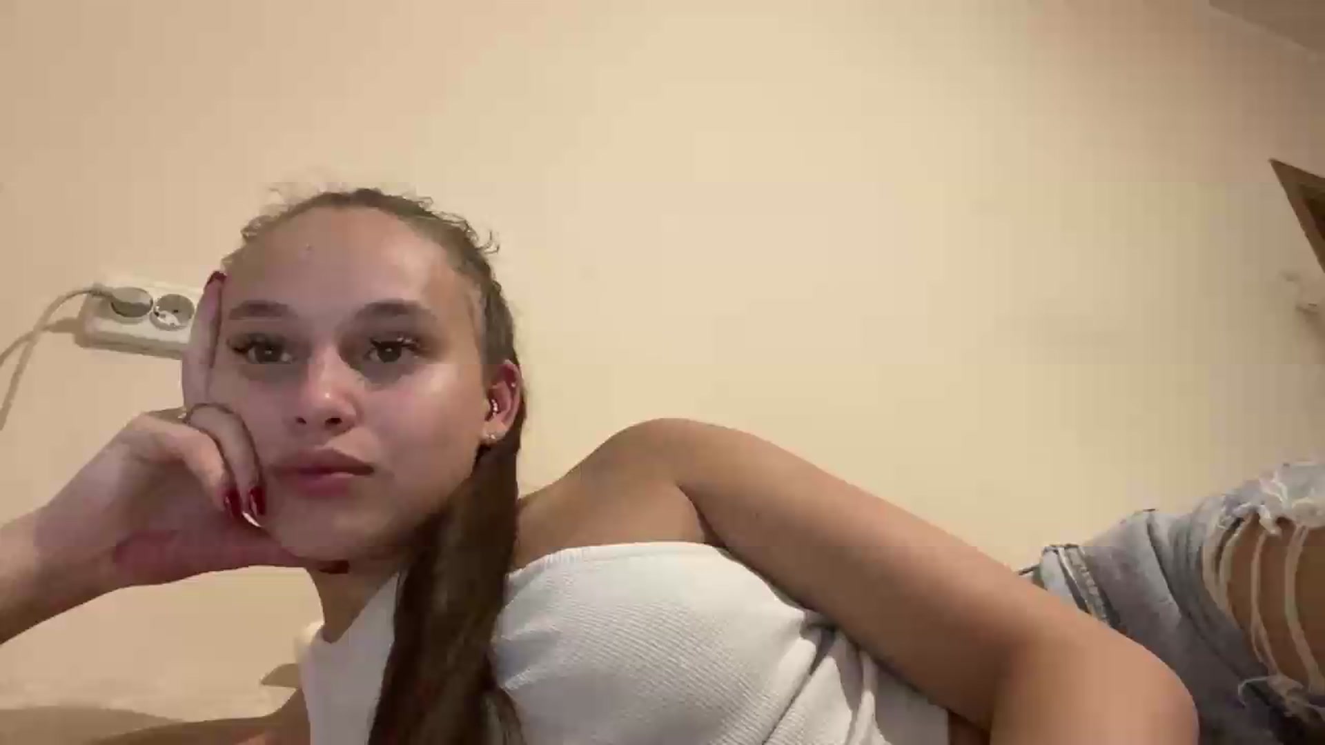 Gallery image thumbnail from irynasweetx's myfreecams stream on, 06/24/2026, 23:40 image 1 of 20