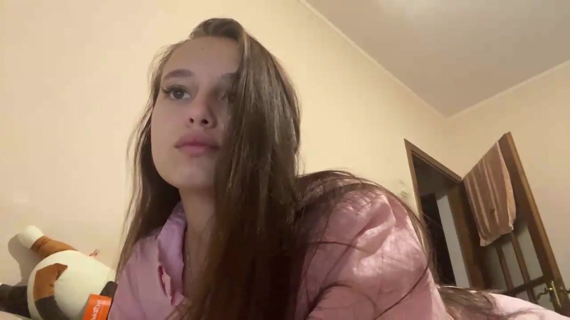 Gallery image thumbnail from irynasweetx's myfreecams stream on, 06/25/2026, 20:49 image 2 of 20