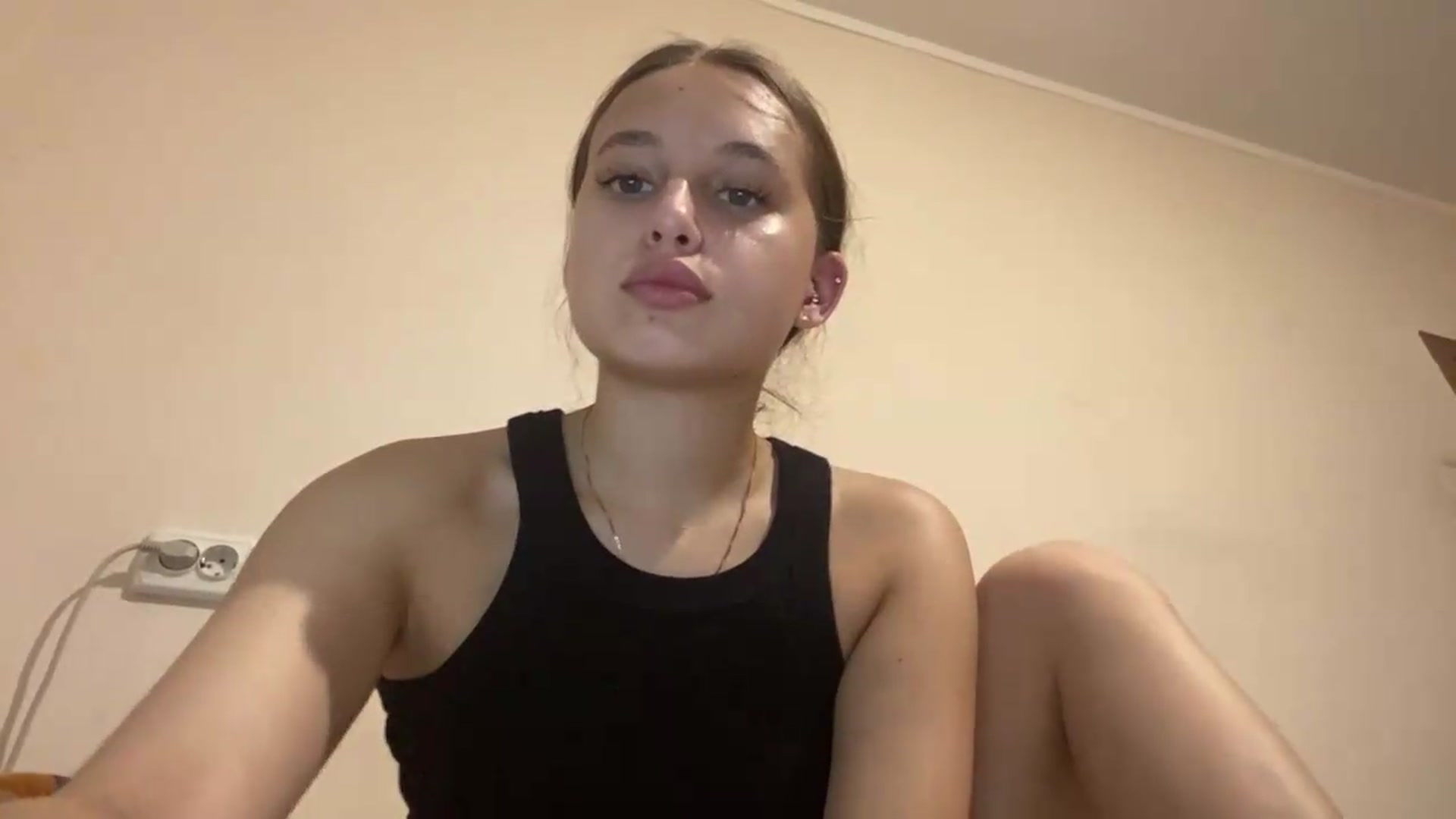 Gallery image thumbnail from irynasweetx's myfreecams stream on, 06/30/2026, 20:21 image 3 of 20