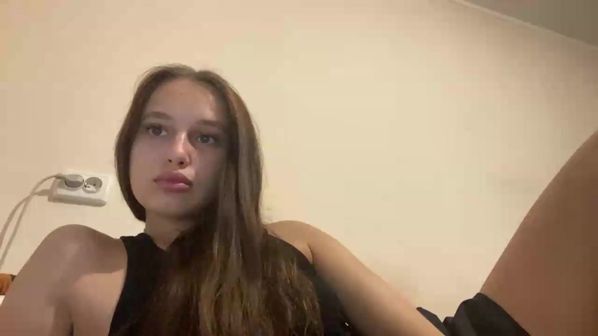 Gallery image thumbnail from irynasweetx's myfreecams stream on, 06/30/2026, 20:21 image 17 of 20
