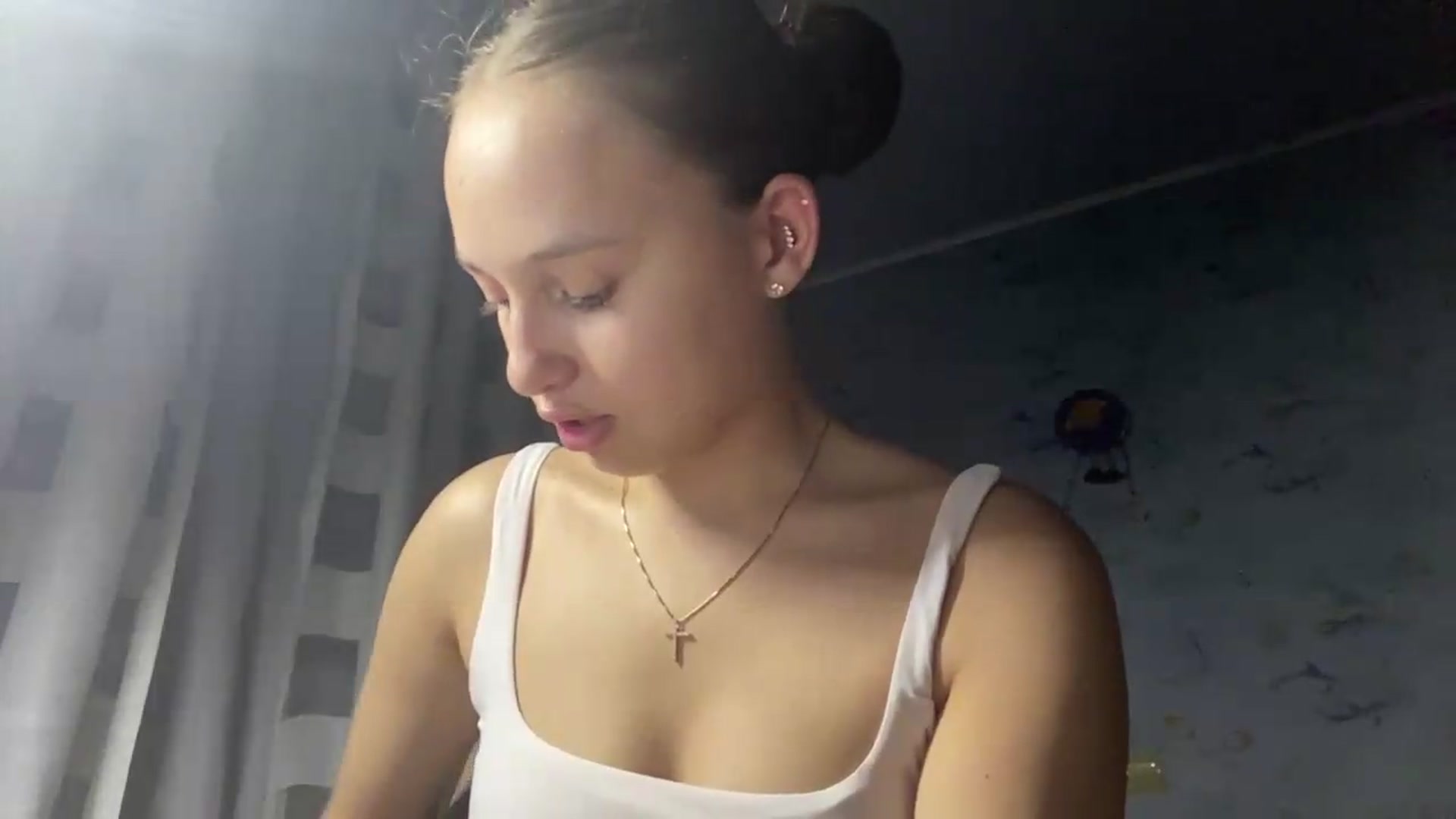 Gallery image thumbnail from irynasweetx's myfreecams stream on, 07/01/2026, 23:12 image 10 of 20