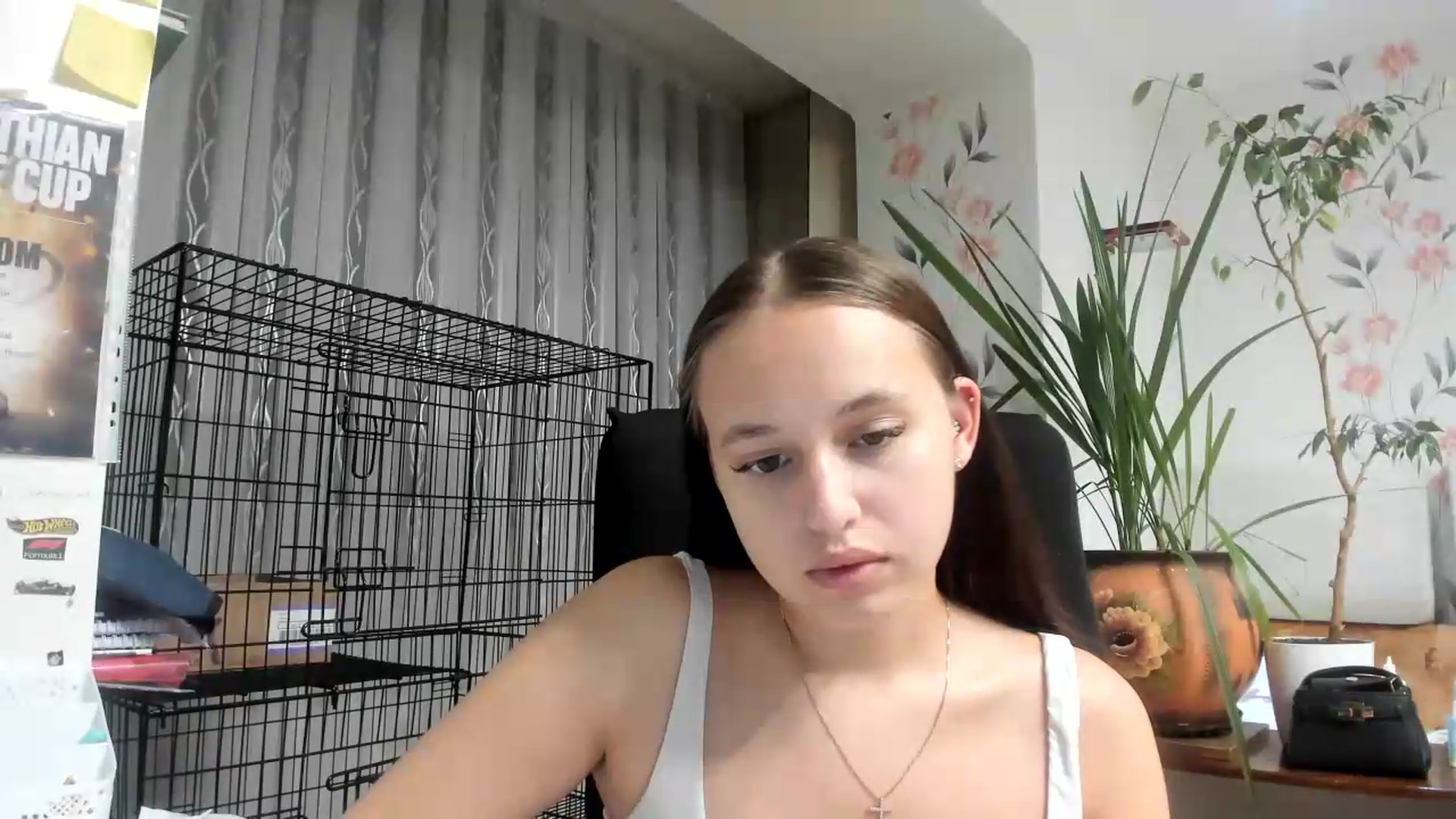 Gallery image thumbnail from irynasweetx's myfreecams stream on, 07/04/2026, 20:32 image 17 of 20