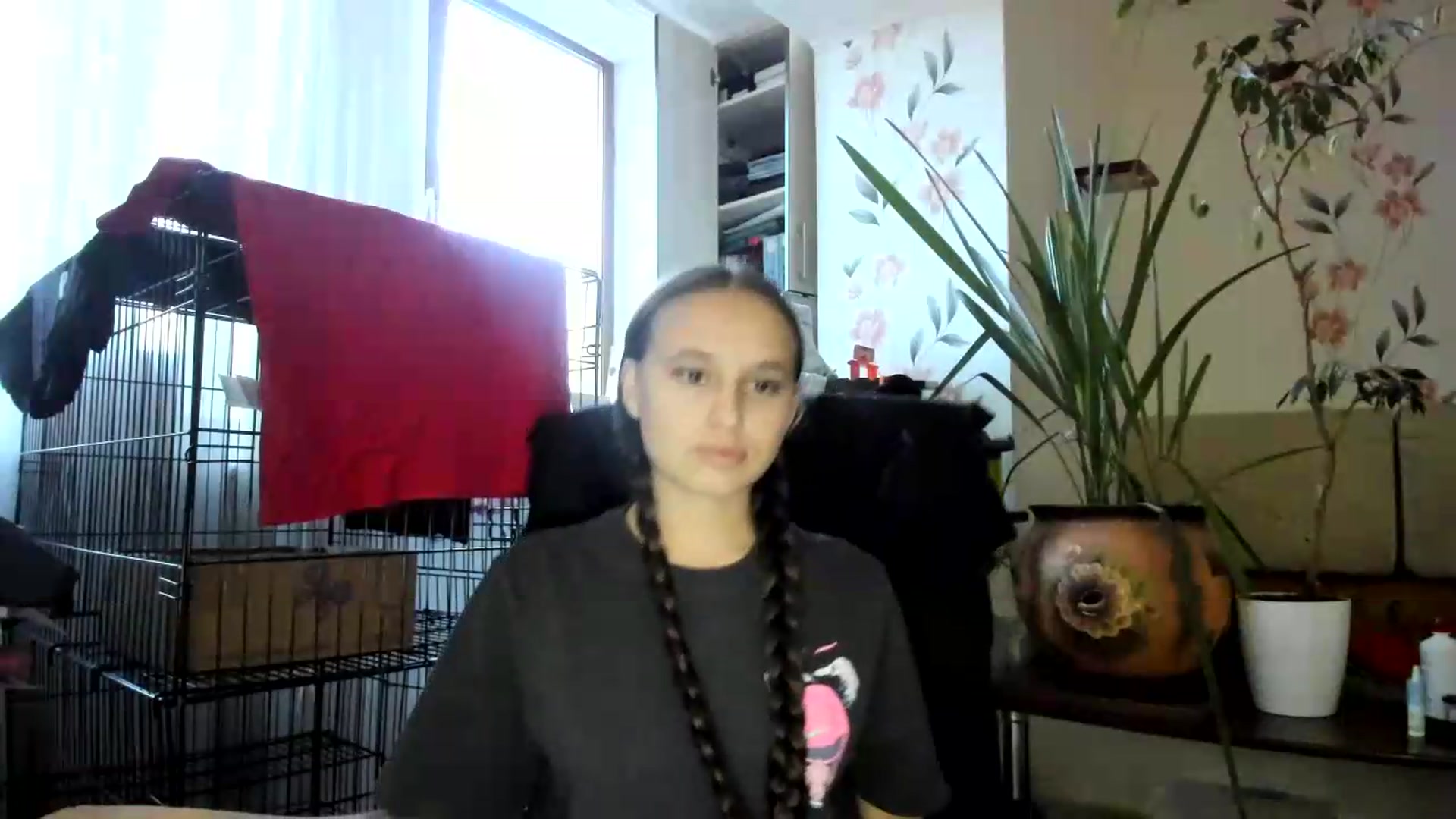 Gallery image thumbnail from irynasweetx's myfreecams stream on, 07/06/2026, 18:41 image 3 of 20