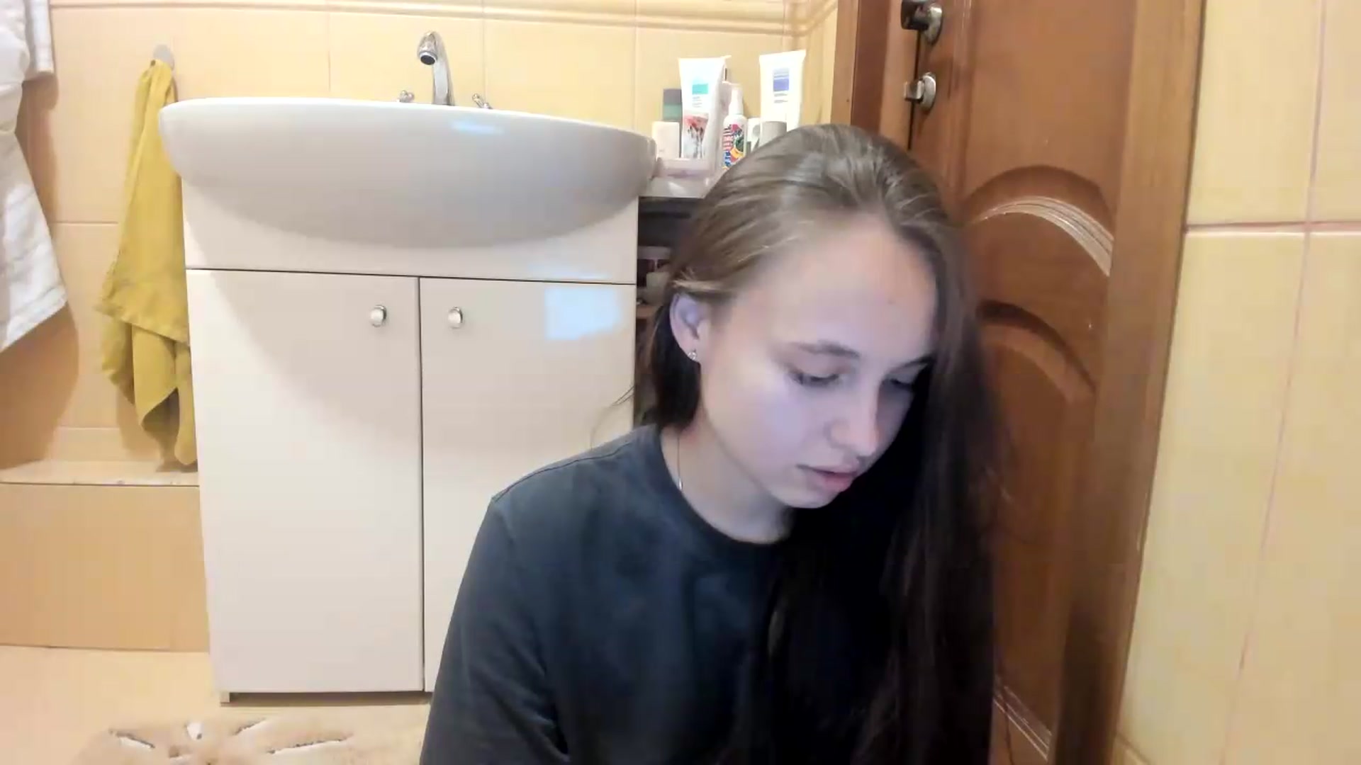 Gallery image thumbnail from irynasweetx's myfreecams stream on, 07/09/2026, 20:54 image 17 of 20