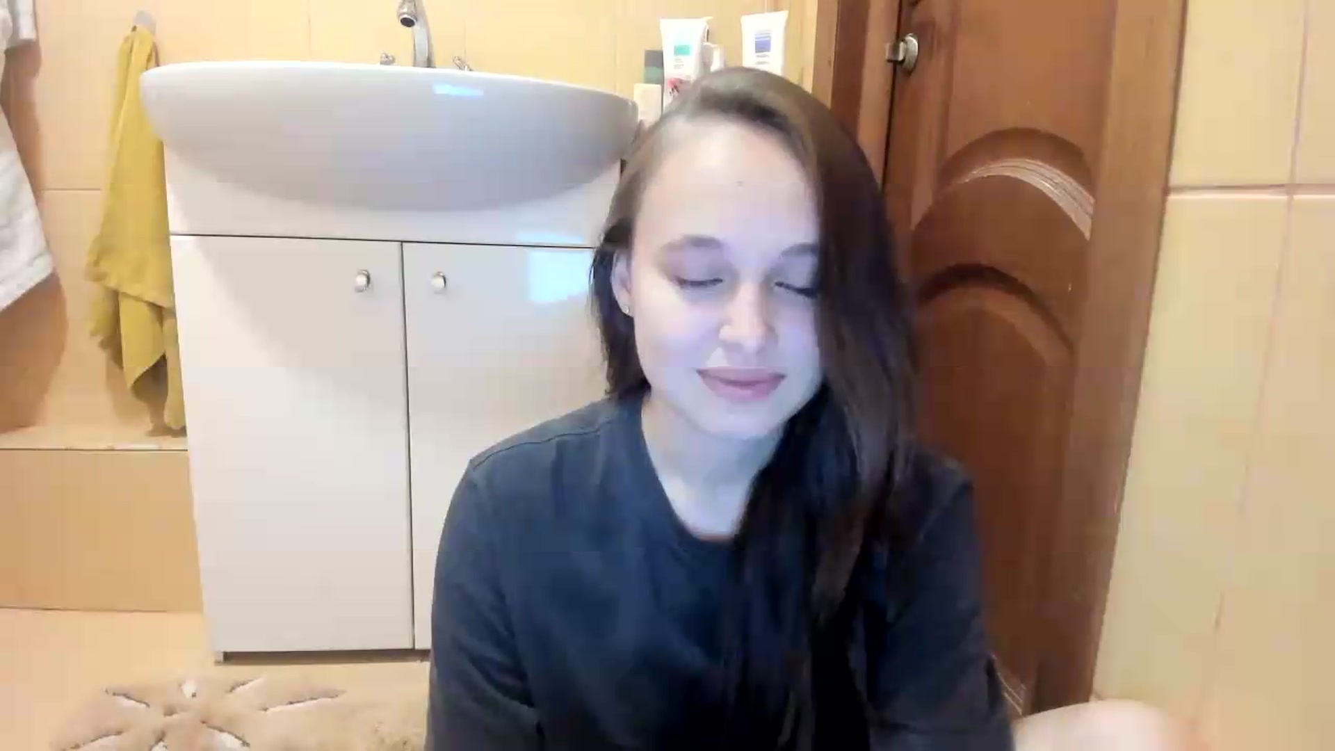 Gallery image thumbnail from irynasweetx's myfreecams stream on, 07/09/2026, 20:54 image 4 of 20
