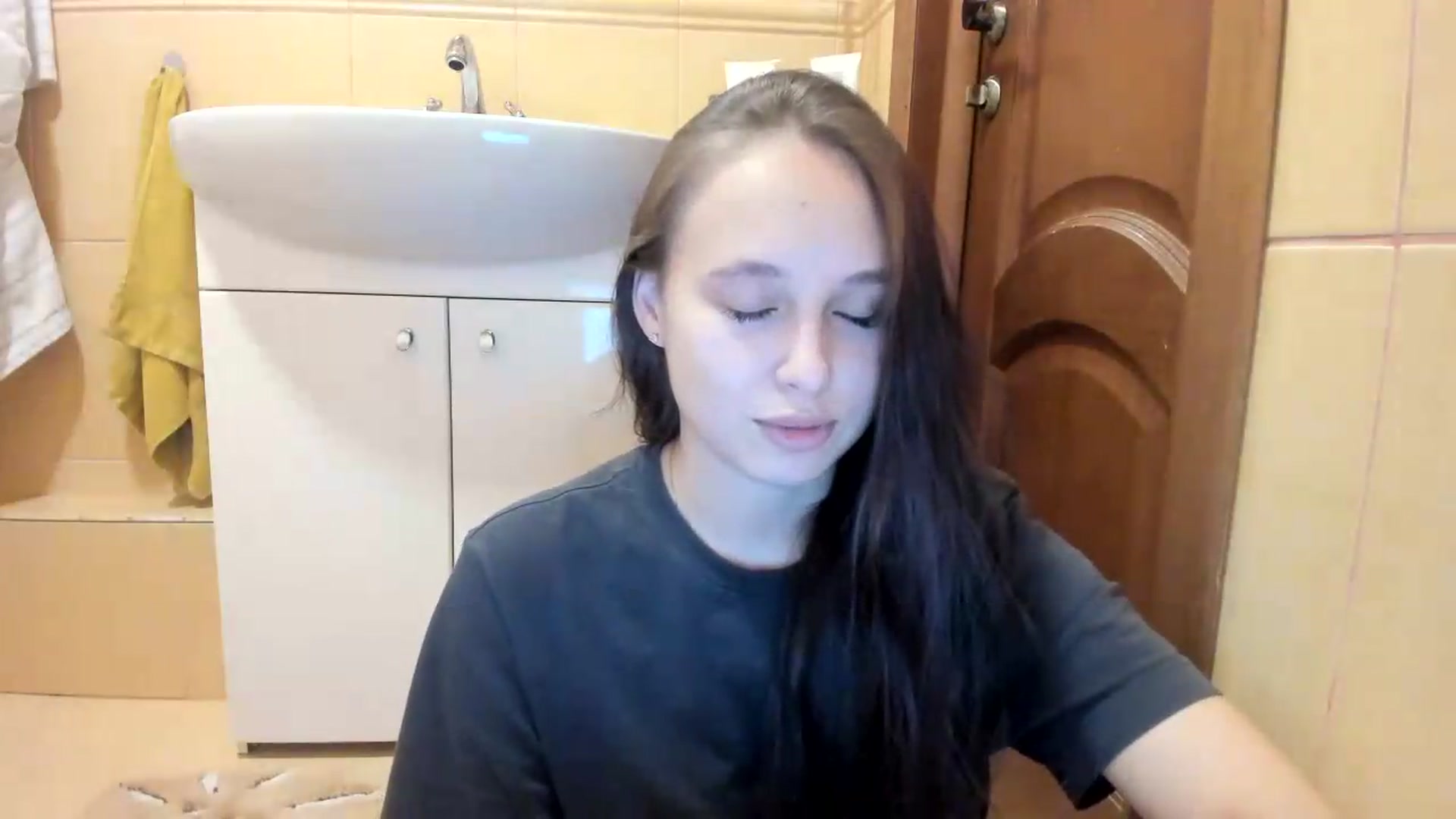 Gallery image thumbnail from irynasweetx's myfreecams stream on, 07/09/2026, 20:54 image 11 of 20