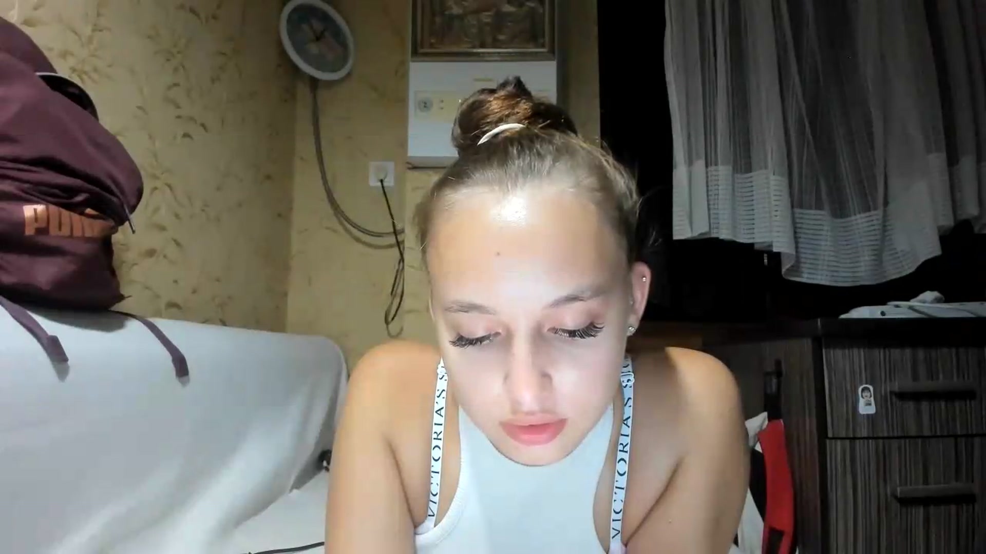 Gallery image thumbnail from irynasweetx's myfreecams stream on, 08/03/2026, 21:56 image 12 of 20