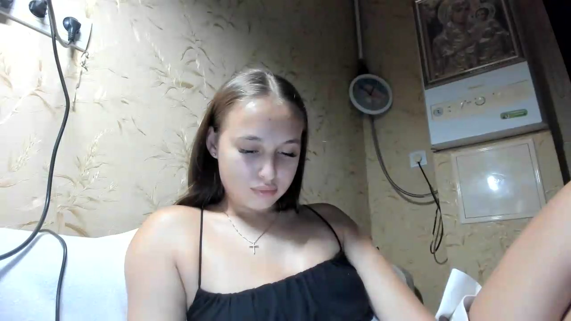 Gallery image thumbnail from irynasweetx's myfreecams stream on, 08/04/2026, 22:06 image 3 of 20