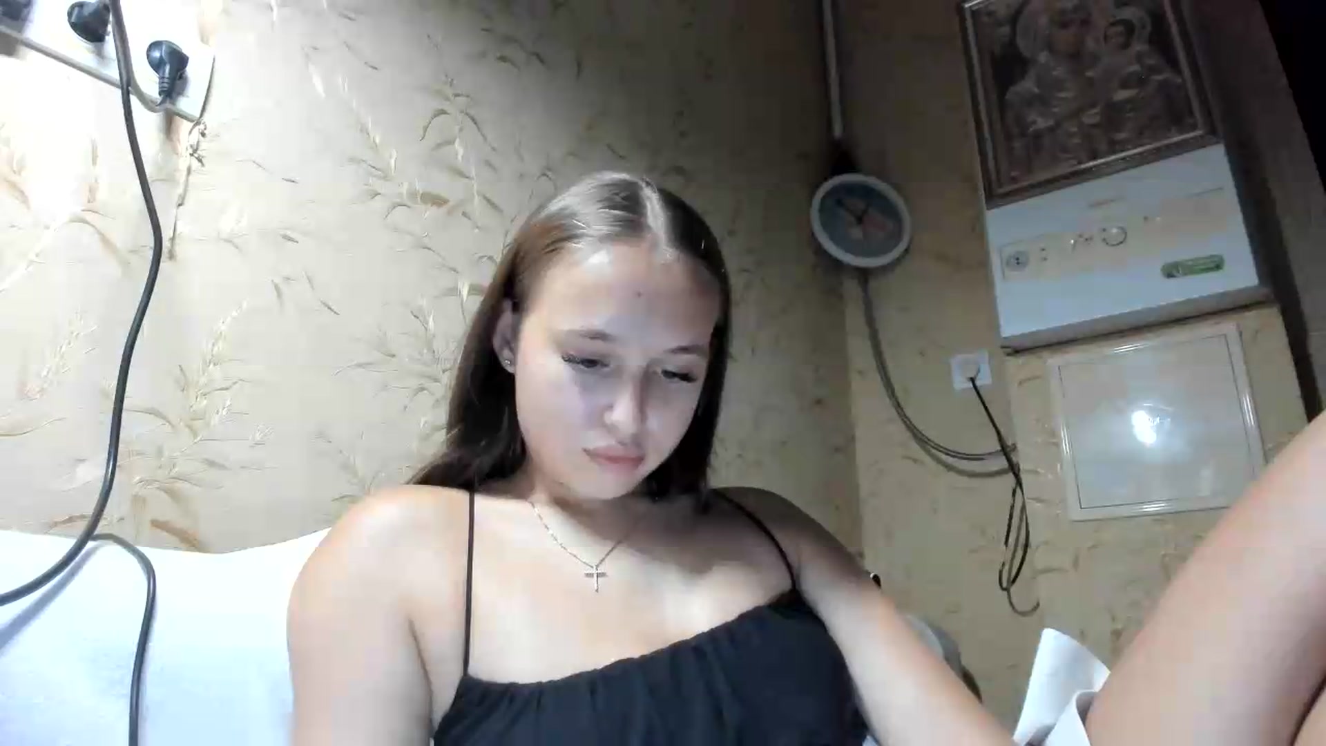 Gallery image thumbnail from irynasweetx's myfreecams stream on, 08/04/2026, 22:06 image 4 of 20