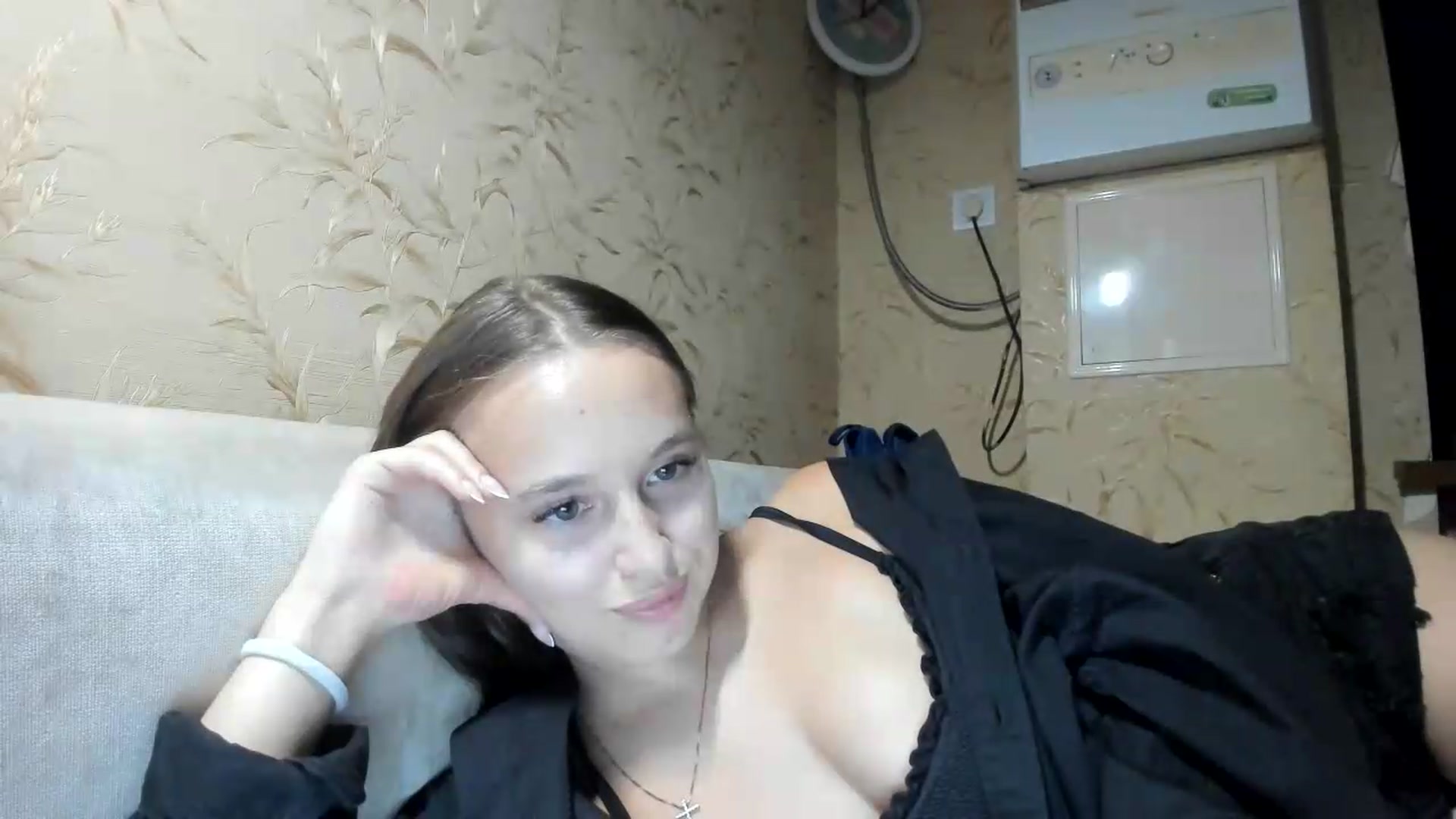Gallery image thumbnail from irynasweetx's myfreecams stream on, 08/10/2026, 21:35 image 6 of 20