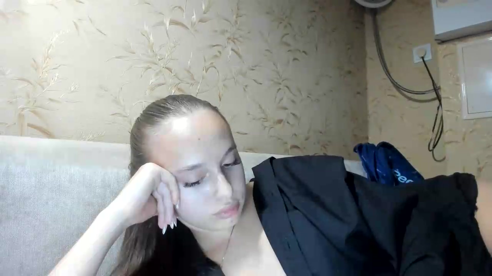 Gallery image thumbnail from irynasweetx's myfreecams stream on, 08/10/2026, 21:35 image 17 of 20