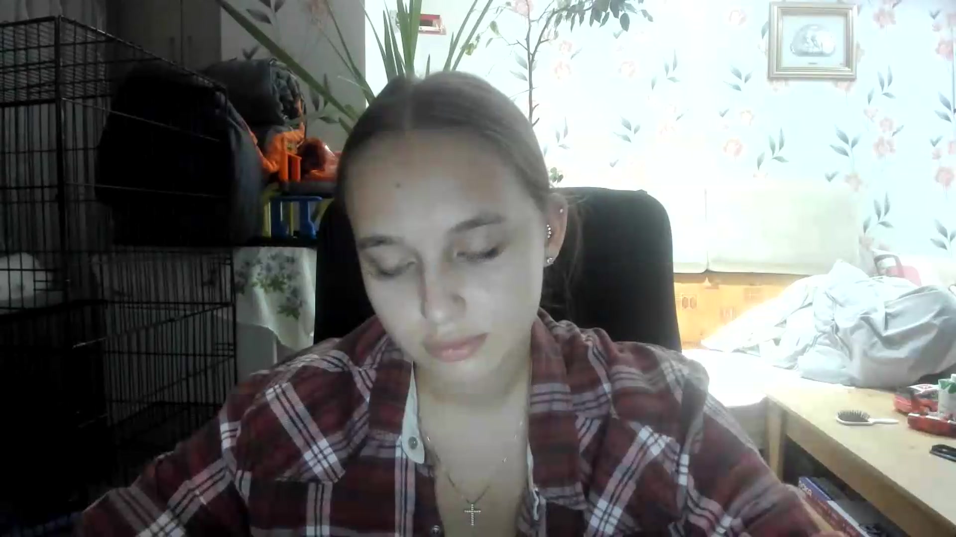 Gallery image thumbnail from irynasweetx's myfreecams stream on, 08/16/2026, 20:36 image 14 of 20