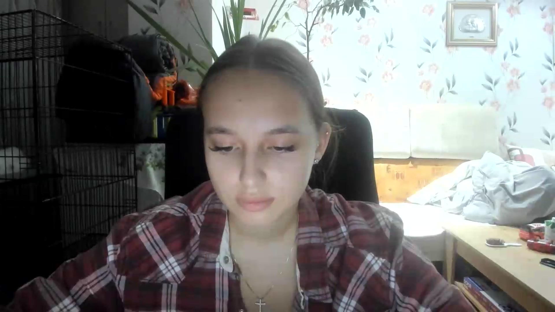 Gallery image thumbnail from irynasweetx's myfreecams stream on, 08/16/2026, 20:36 image 9 of 20