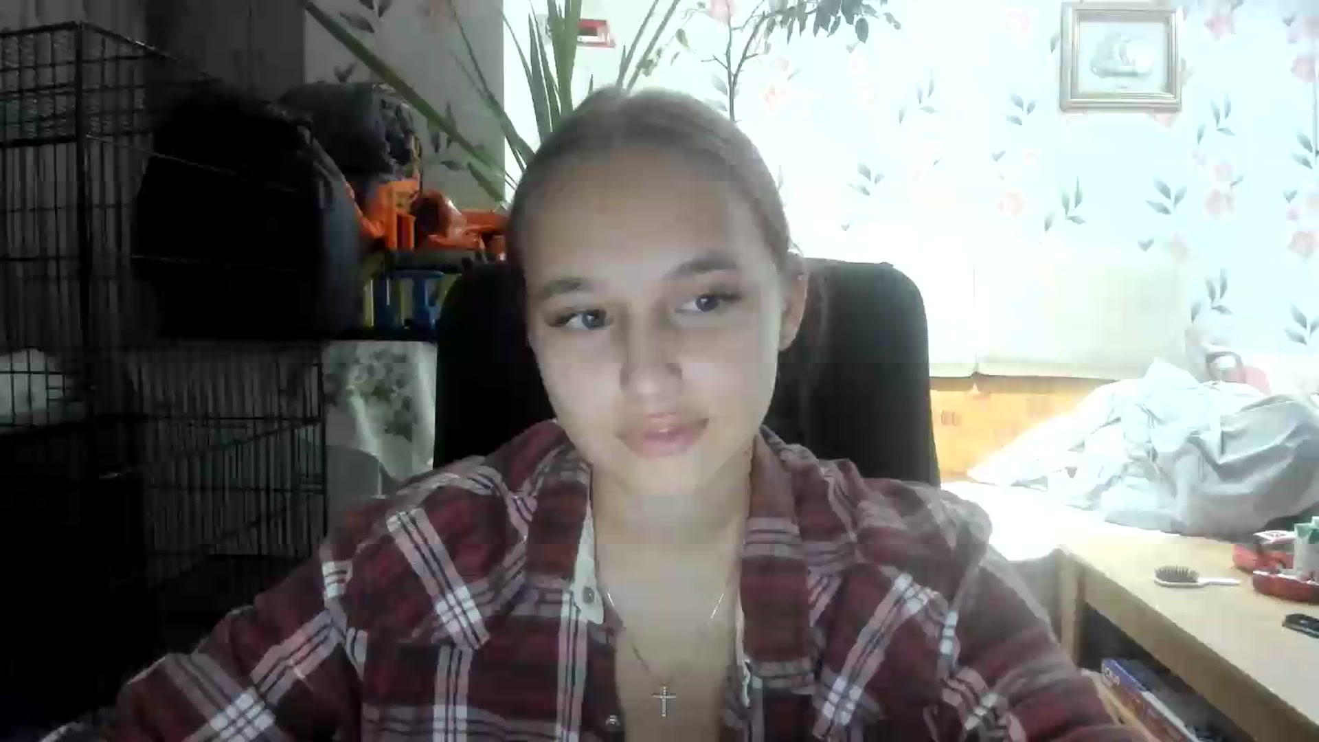Gallery image thumbnail from irynasweetx's myfreecams stream on, 08/16/2026, 20:36 image 12 of 20