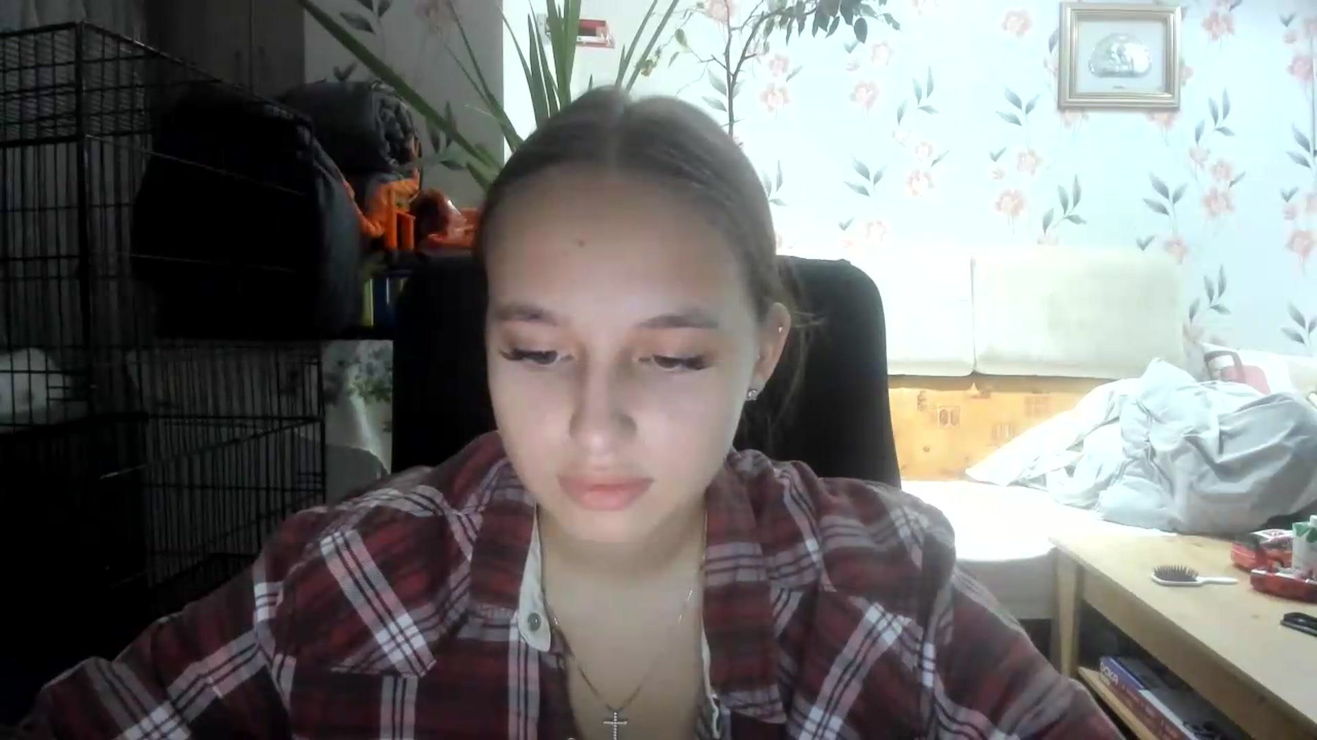 Gallery image thumbnail from irynasweetx's myfreecams stream on, 08/16/2026, 20:36 image 10 of 20