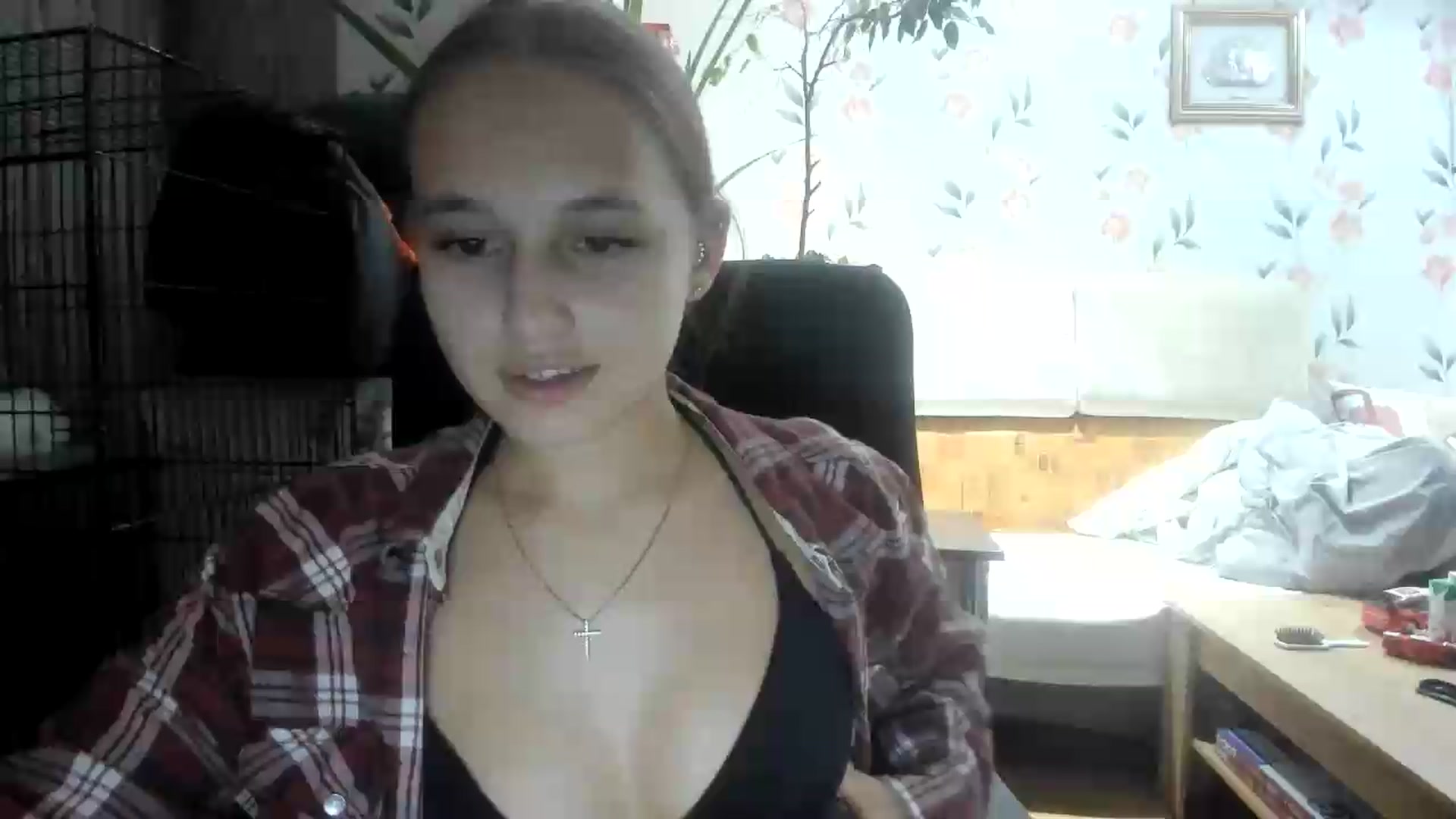 Gallery image thumbnail from irynasweetx's myfreecams stream on, 08/16/2026, 20:36 image 19 of 20