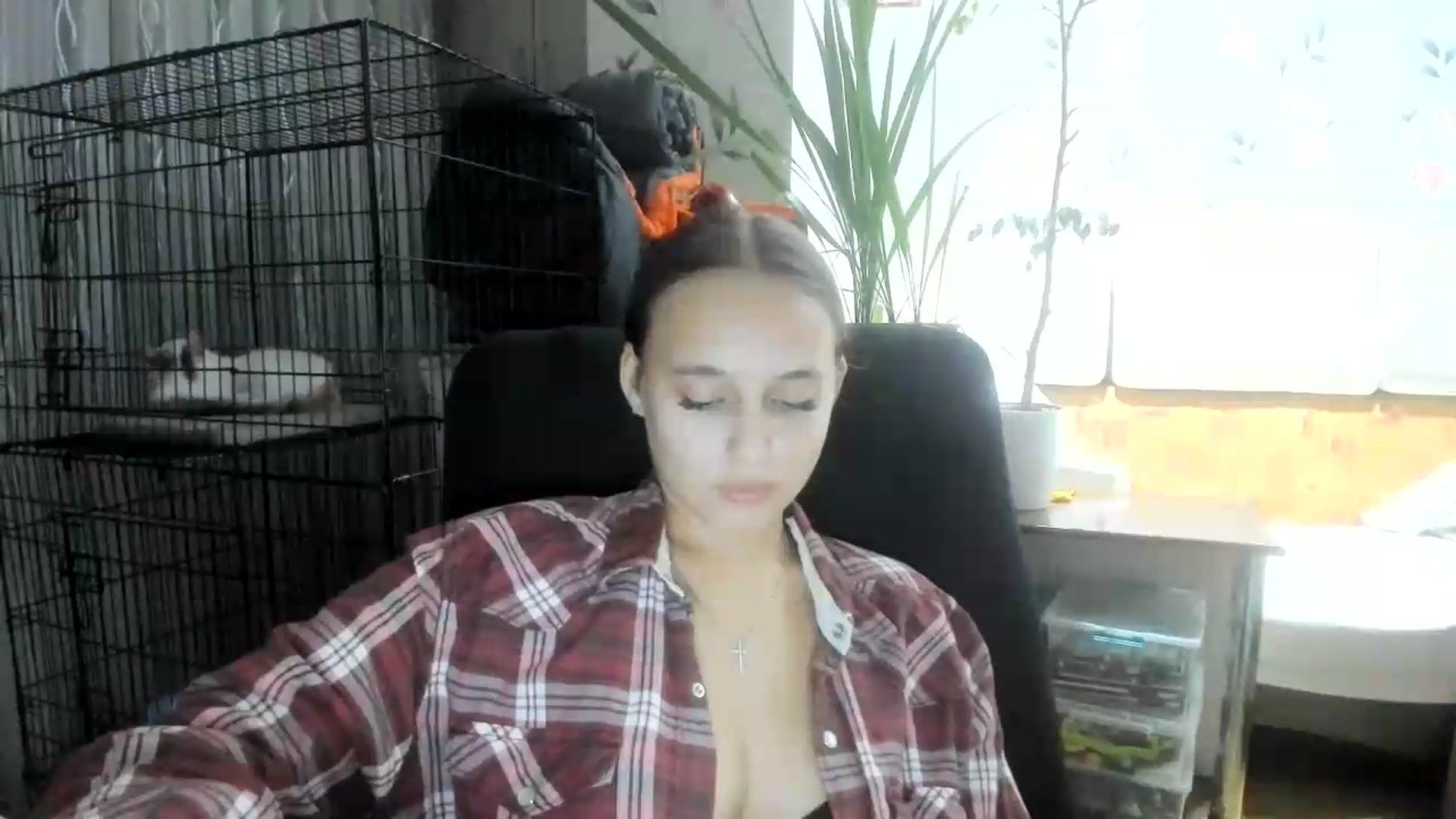 Gallery image thumbnail from irynasweetx's myfreecams stream on, 08/16/2026, 22:46 image 16 of 20