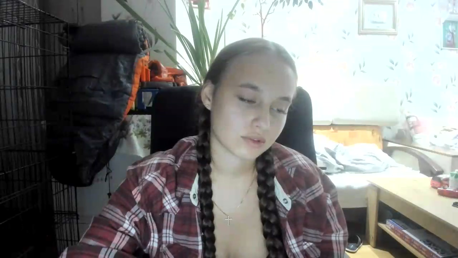 Gallery image thumbnail from irynasweetx's myfreecams stream on, 08/17/2026, 23:30 image 6 of 20
