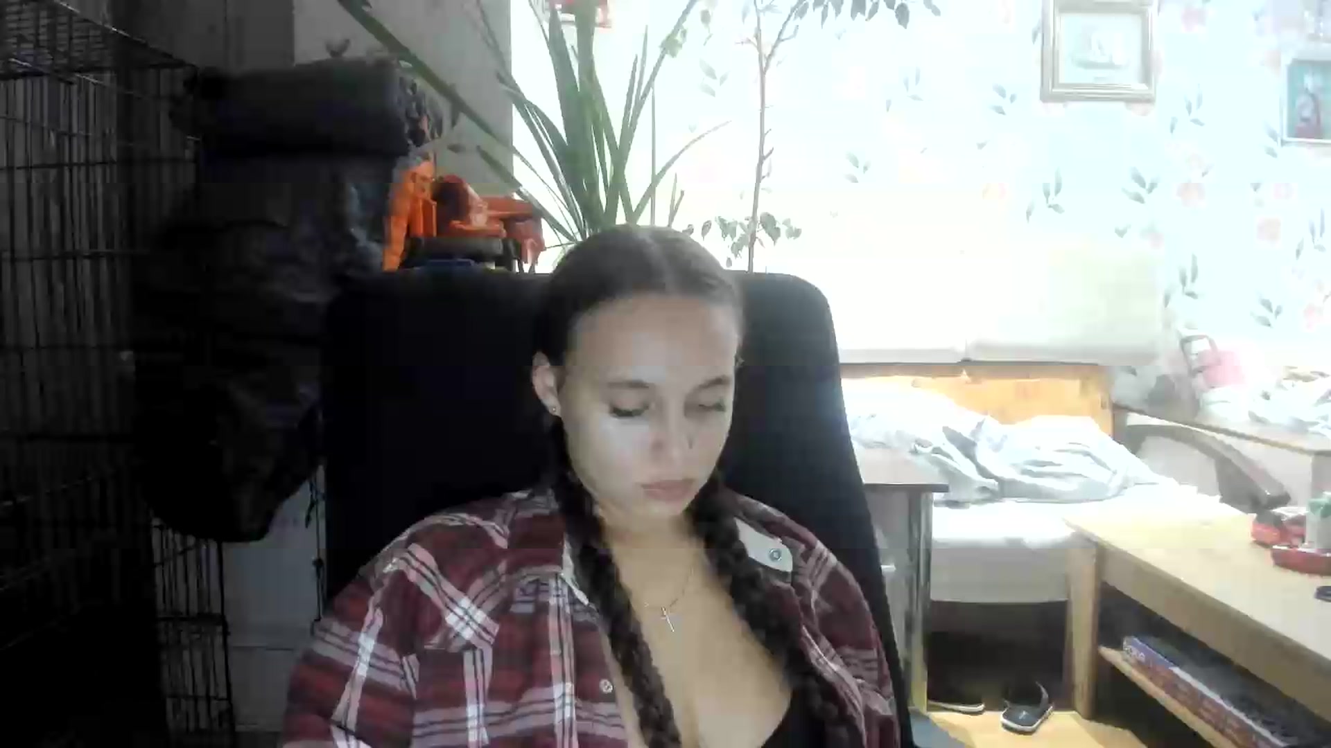 Gallery image thumbnail from irynasweetx's myfreecams stream on, 08/17/2026, 23:30 image 5 of 20