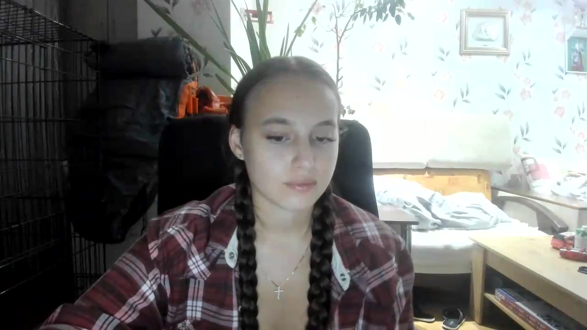 Gallery image thumbnail from irynasweetx's myfreecams stream on, 08/17/2026, 23:30 image 7 of 20