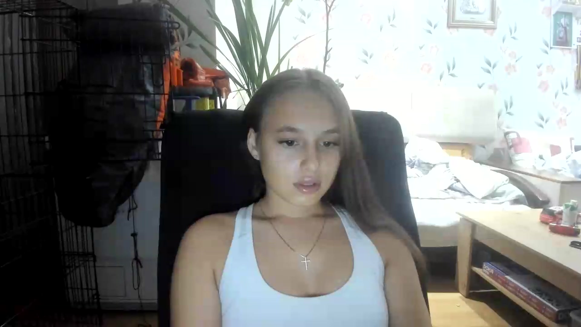 Gallery image thumbnail from irynasweetx's myfreecams stream on, 08/18/2026, 21:23 image 2 of 20