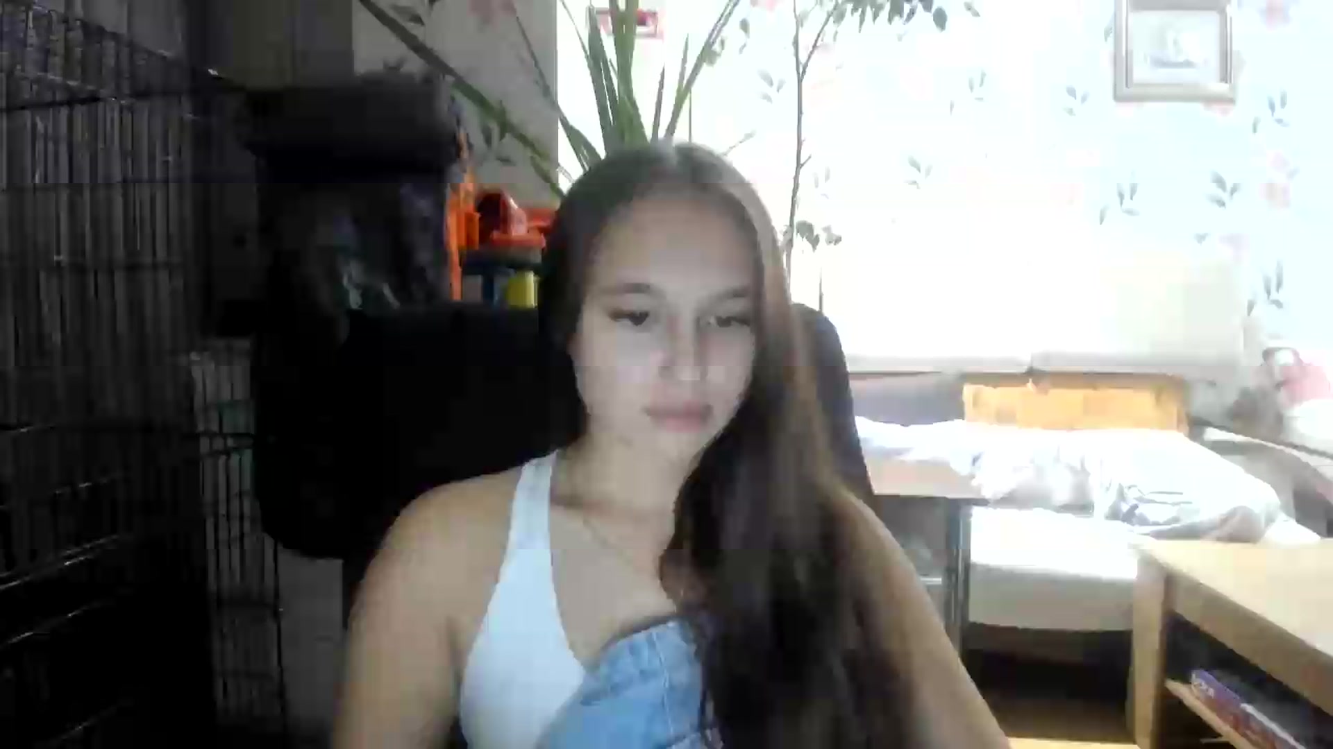 Gallery image thumbnail from irynasweetx's myfreecams stream on, 08/19/2026, 22:08 image 16 of 20