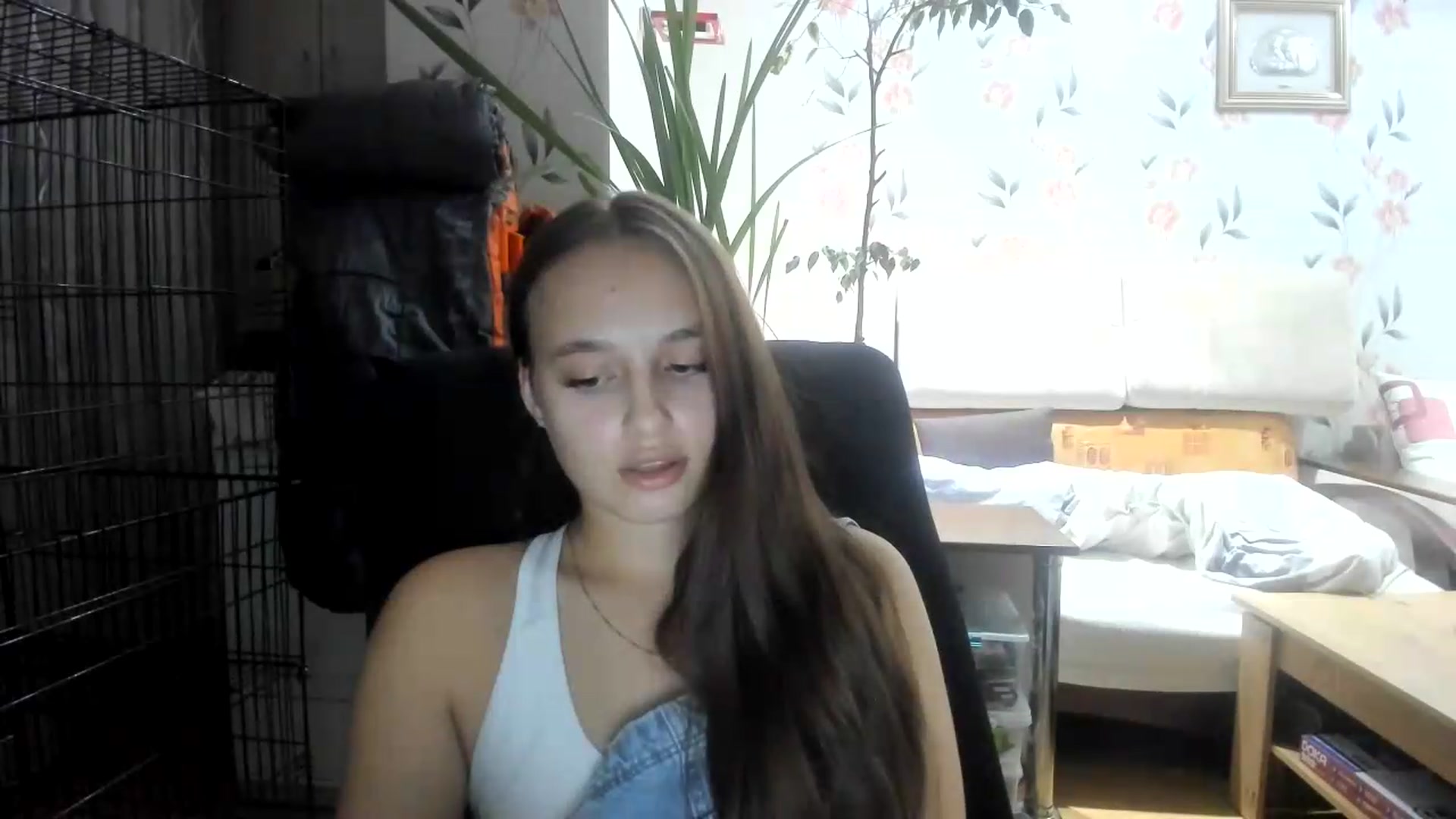 Gallery image thumbnail from irynasweetx's myfreecams stream on, 08/19/2026, 22:08 image 20 of 20