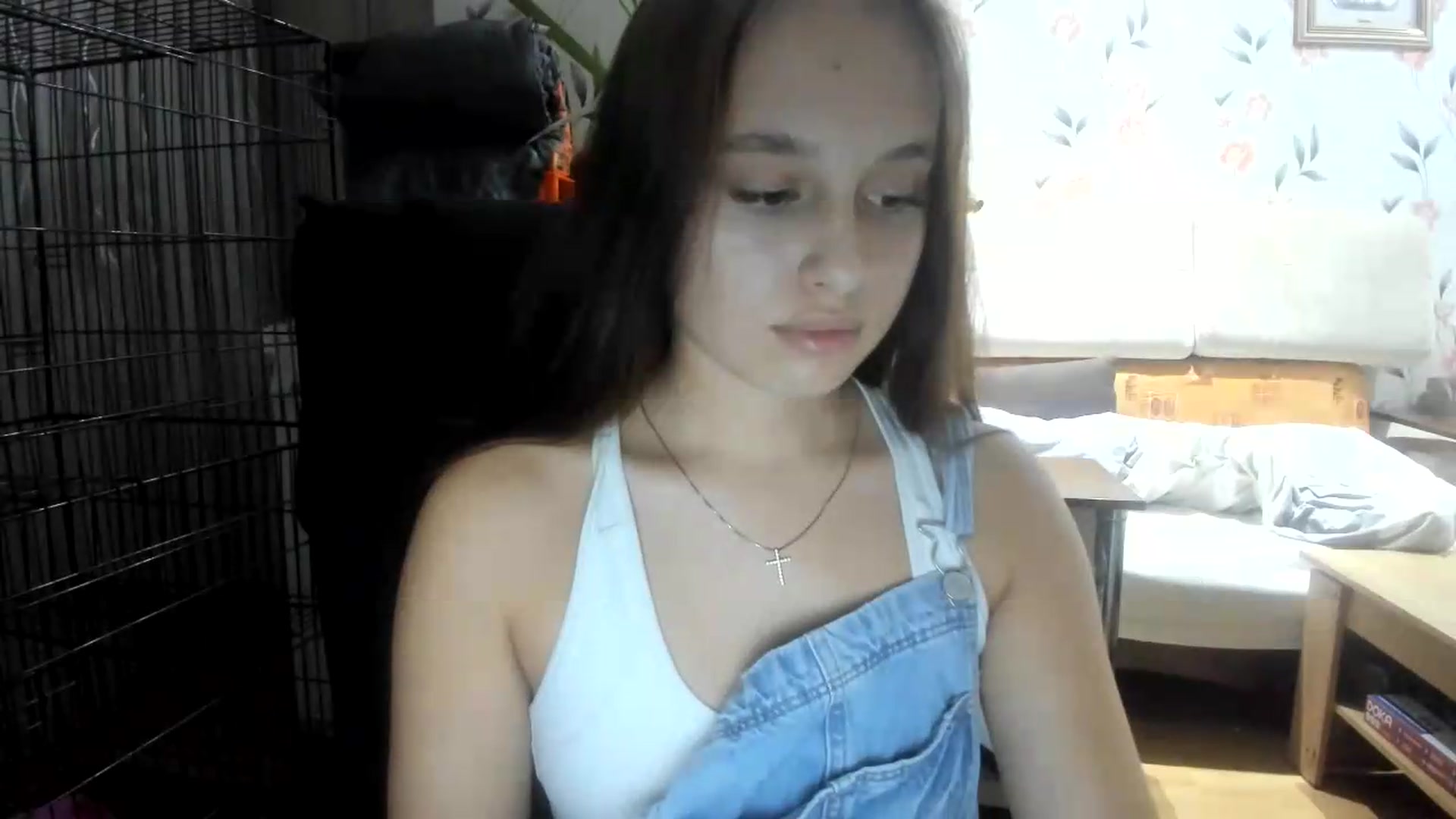Gallery image thumbnail from irynasweetx's myfreecams stream on, 08/20/2026, 24:00 image 15 of 20