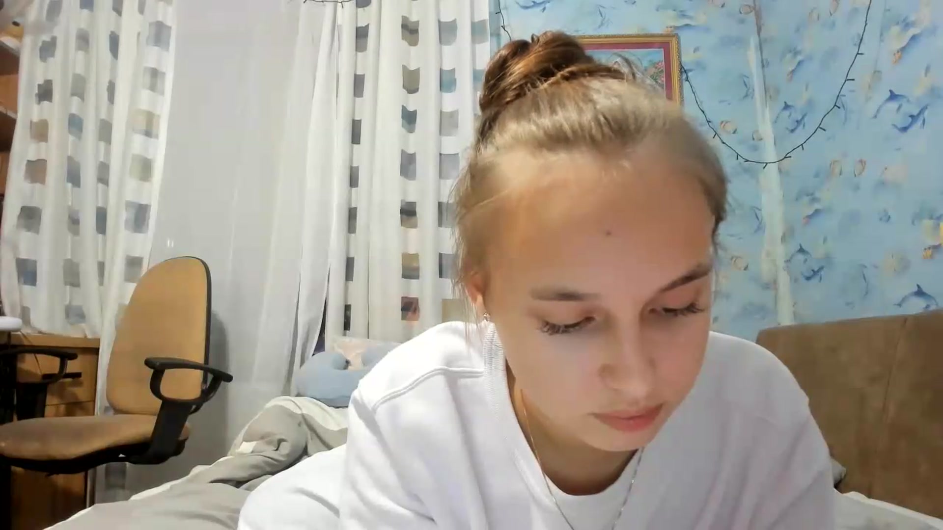 Gallery image thumbnail from irynasweetx's myfreecams stream on, 08/26/2026, 21:33 image 17 of 20