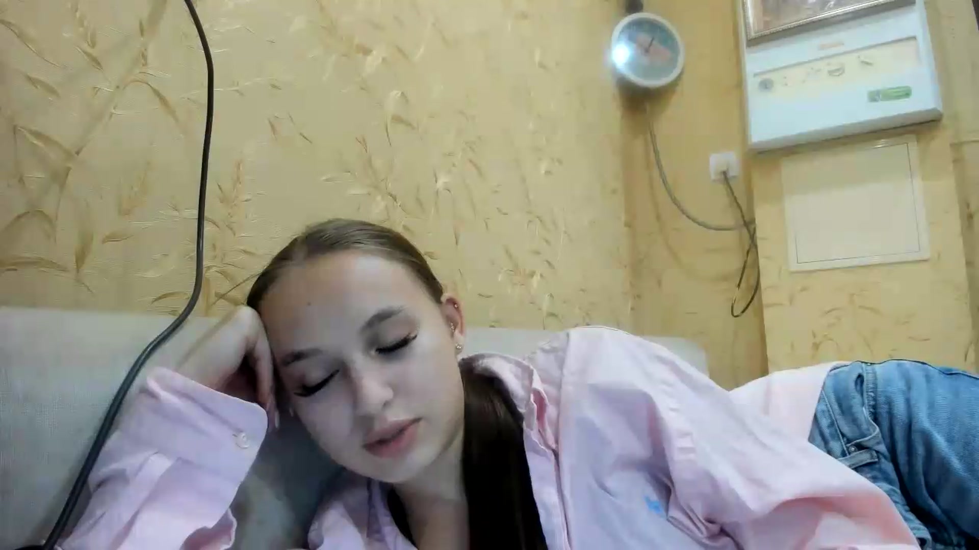 Gallery image thumbnail from irynasweetx's myfreecams stream on, 08/28/2026, 22:29 image 5 of 20