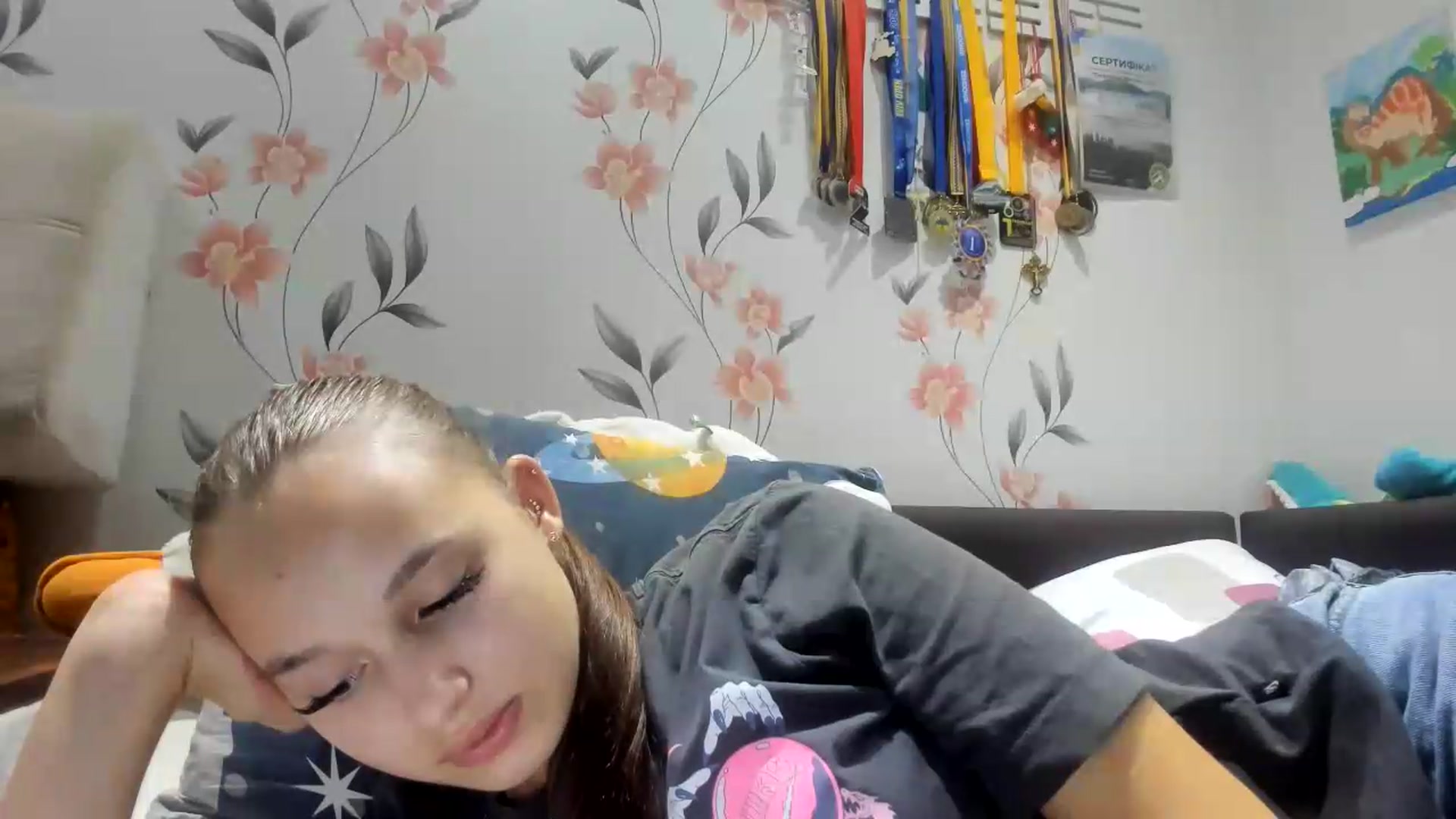 Gallery image thumbnail from irynasweetx's myfreecams stream on, 08/30/2026, 21:53 image 14 of 20