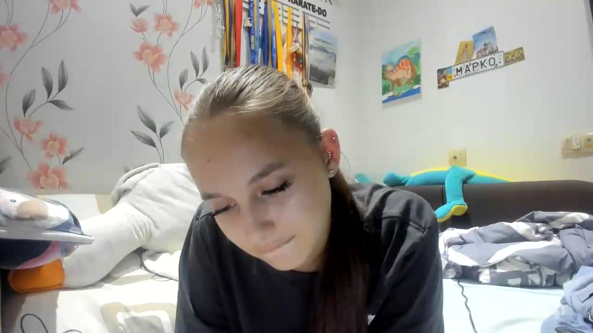 Gallery image thumbnail from irynasweetx's myfreecams stream on, 08/30/2026, 23:24 image 17 of 20