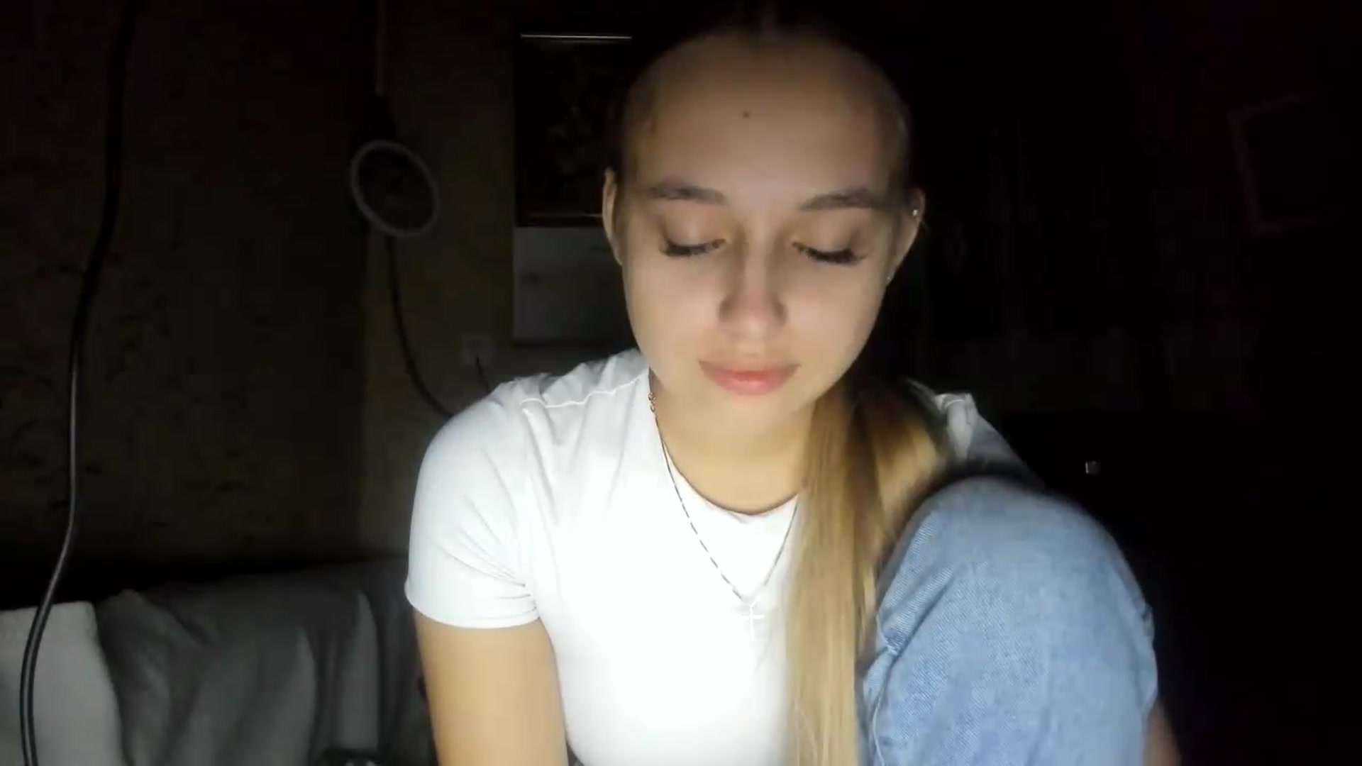 Gallery image thumbnail from irynasweetx's myfreecams stream on, 09/05/2026, 21:48 image 16 of 20