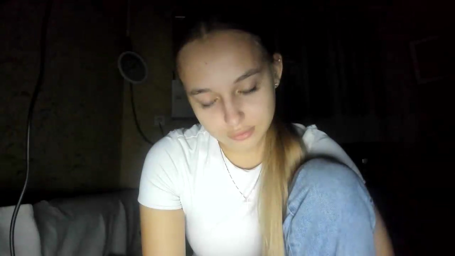 Gallery image thumbnail from irynasweetx's myfreecams stream on, 09/05/2026, 21:48 image 3 of 20