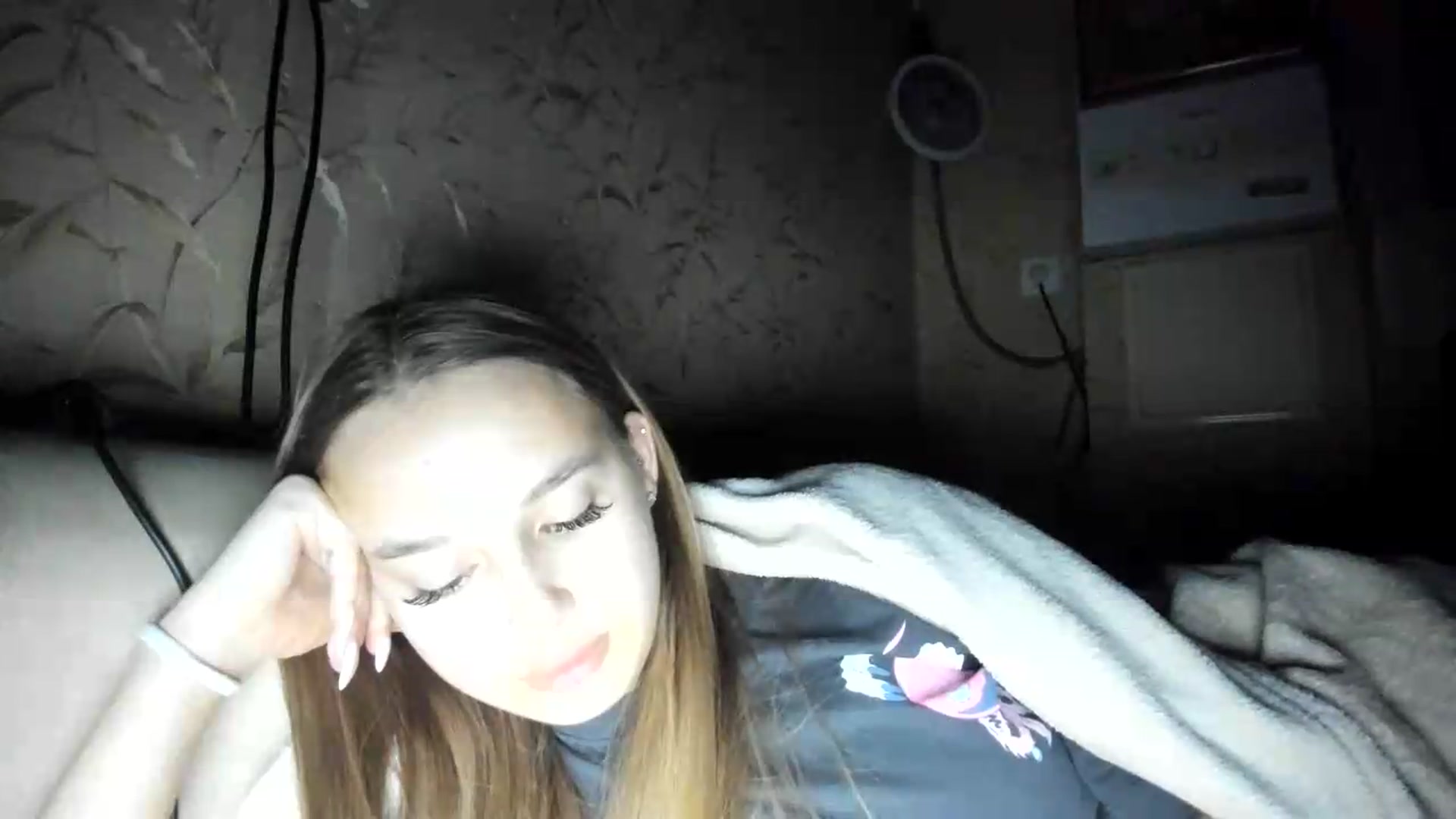 Gallery image thumbnail from irynasweetx's myfreecams stream on, 09/06/2026, 20:24 image 12 of 20