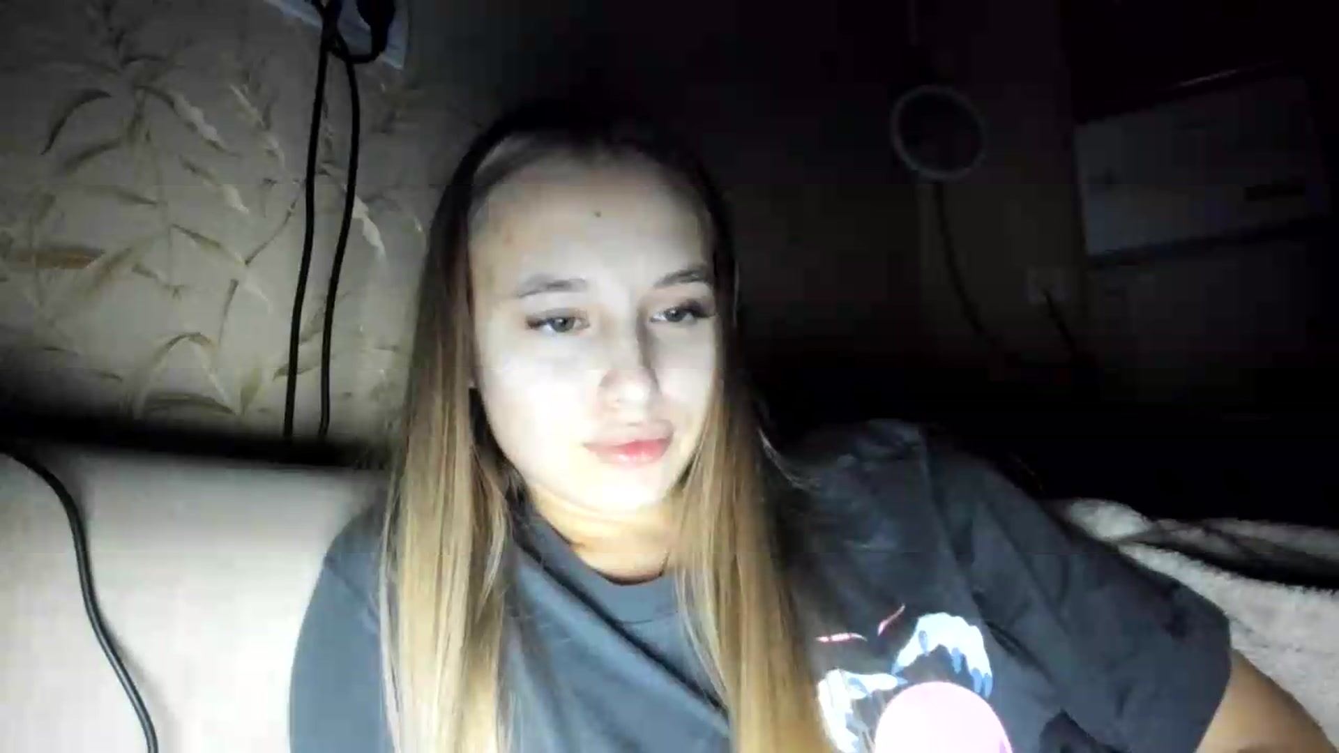 Gallery image thumbnail from irynasweetx's myfreecams stream on, 09/06/2026, 21:50 image 5 of 20