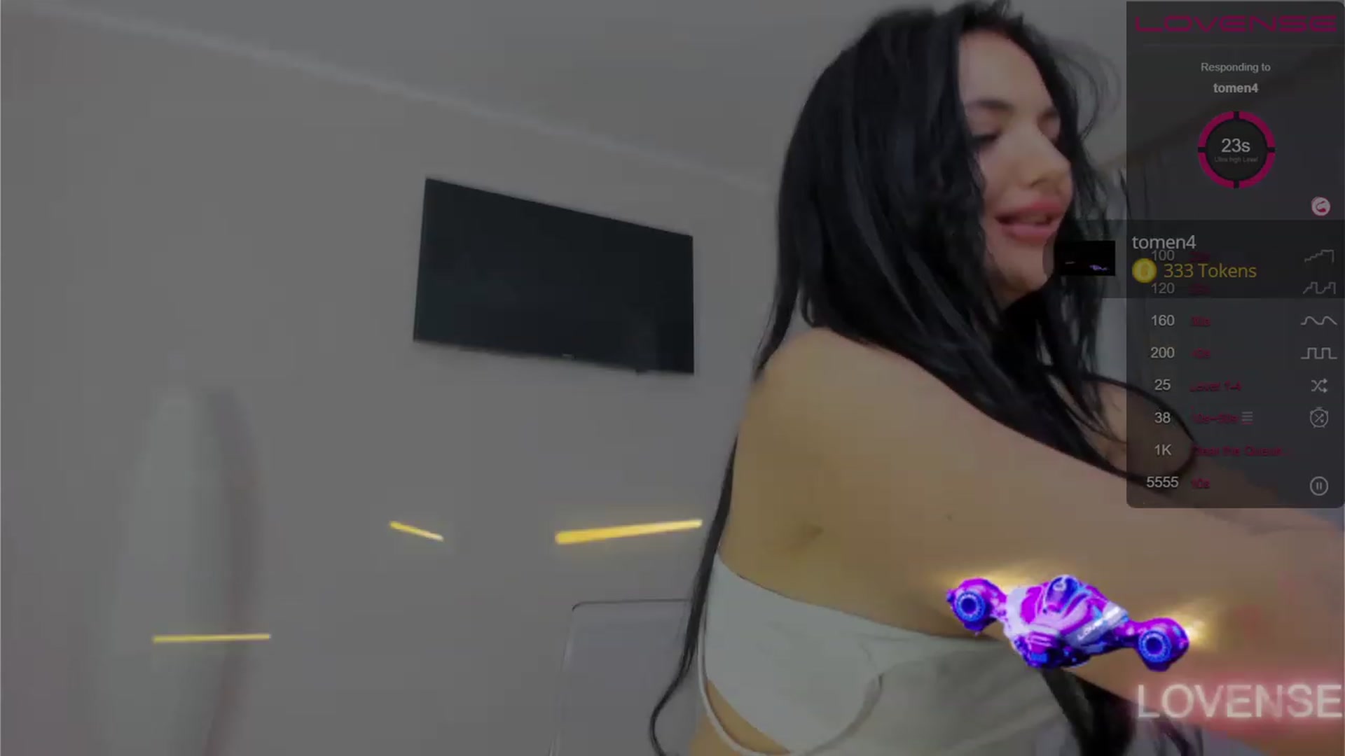 Gallery image thumbnail from itsAmy's myfreecams stream on, 05/17/2023, 20:03 image 15 of 20