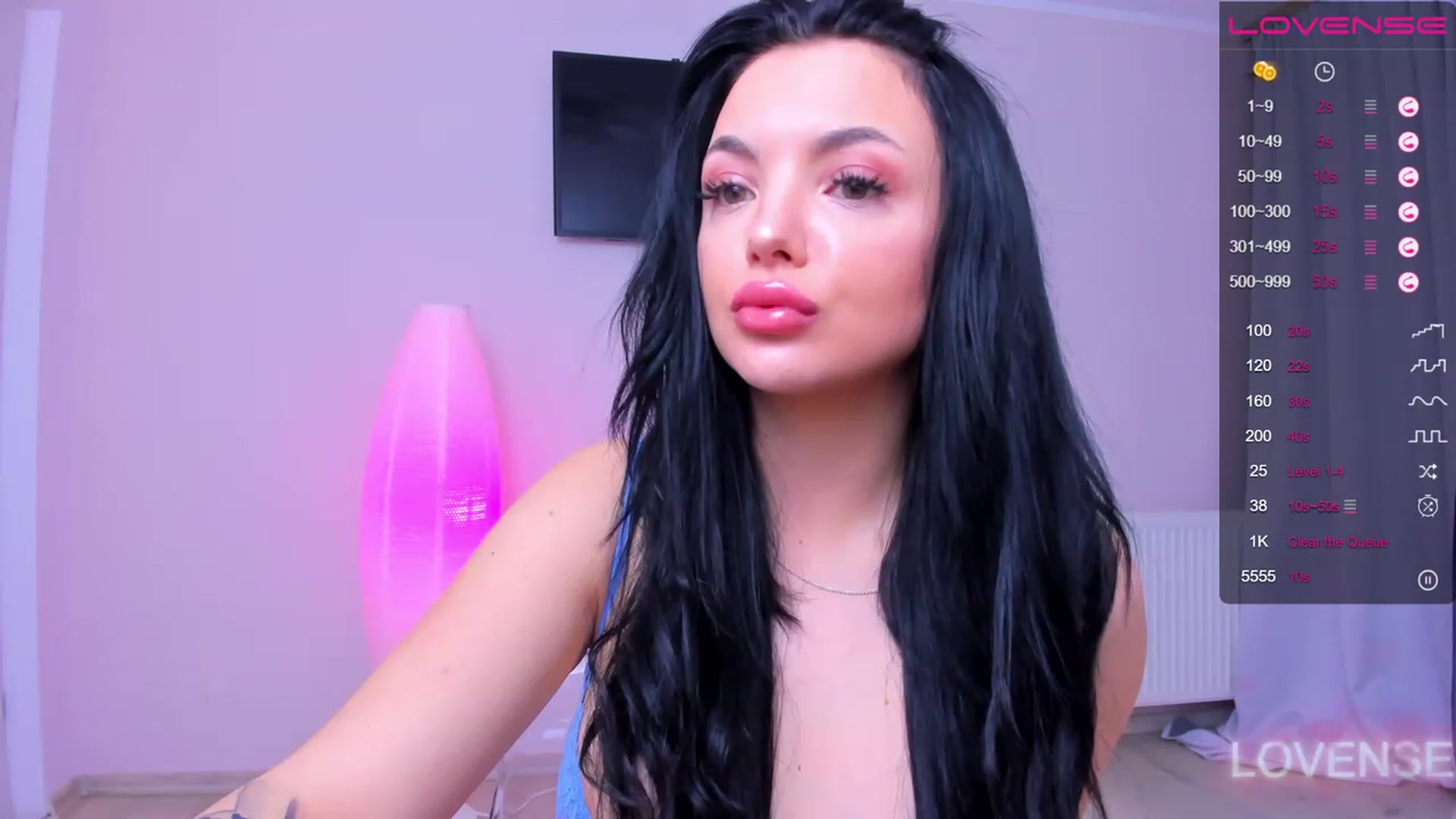 Gallery image thumbnail from itsAmy's myfreecams stream on, 05/21/2023, 20:18 image 10 of 20