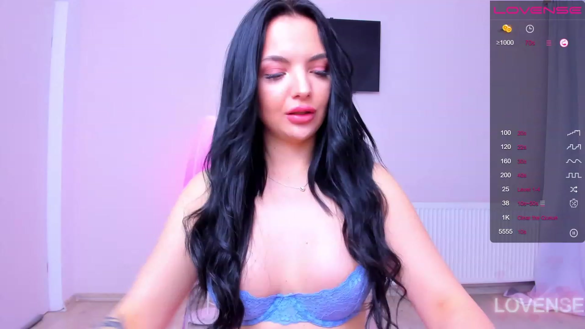 Gallery image thumbnail from itsAmy's myfreecams stream on, 05/21/2023, 20:18 image 7 of 20