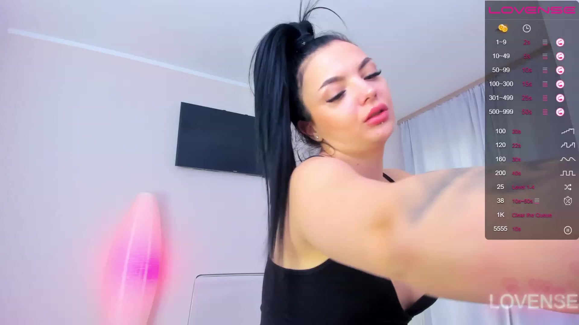 Gallery image thumbnail from itsAmy's myfreecams stream on, 05/30/2023, 08:42 image 5 of 20
